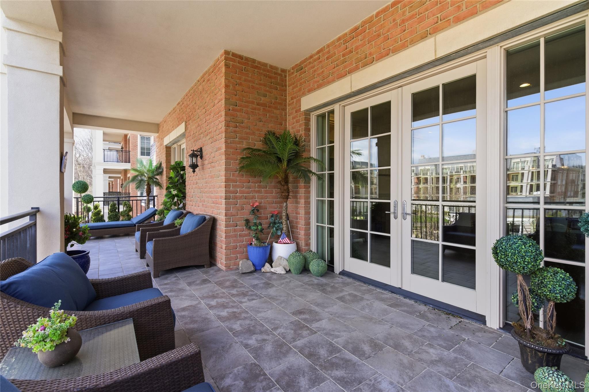 3000 Royal Court Unit: 3102