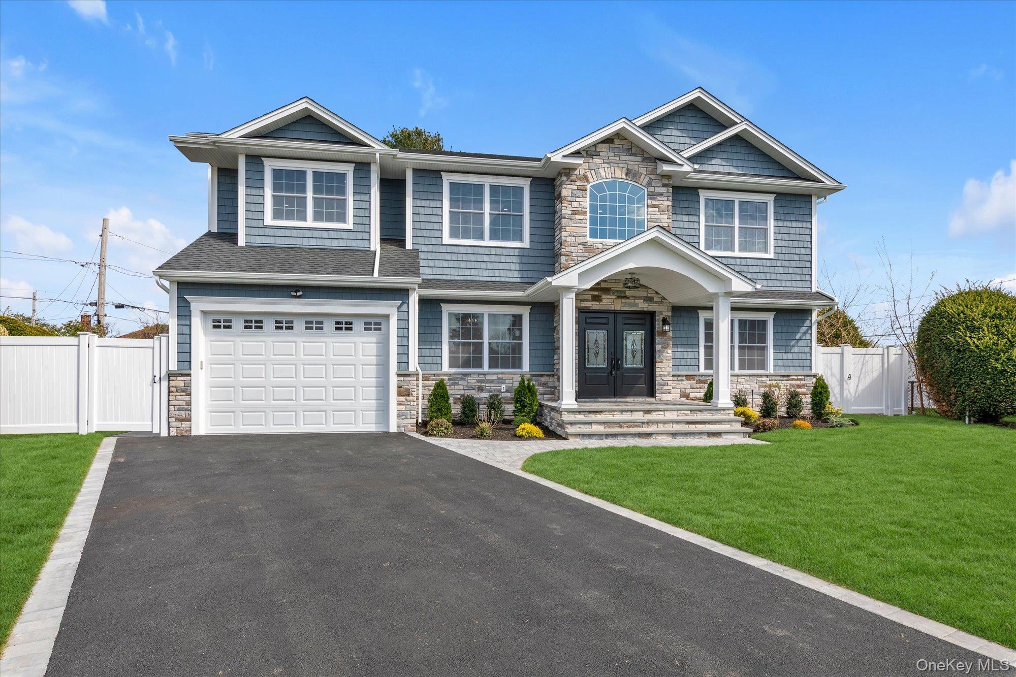 11 Evelyn Court