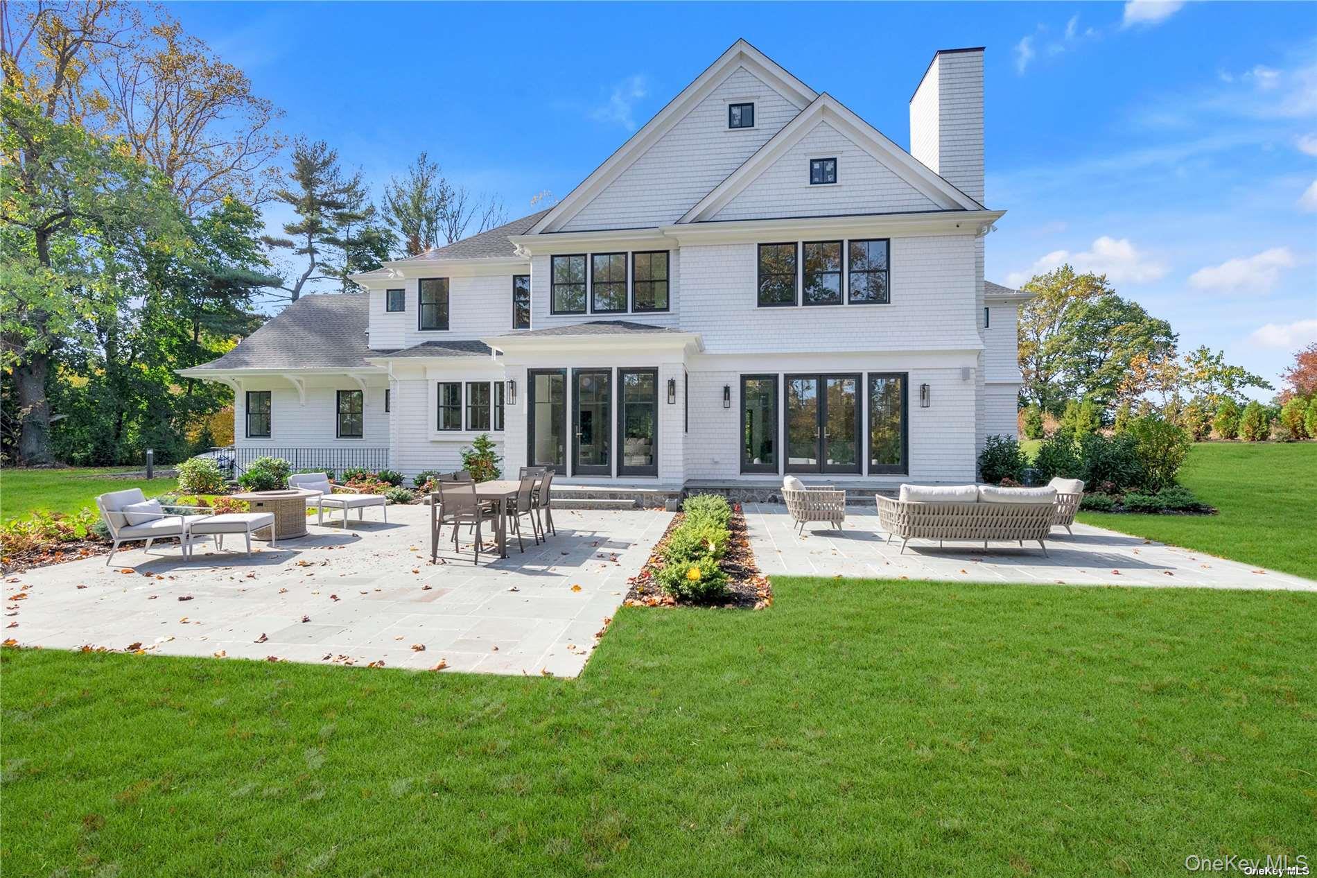 38 Cow Neck Road