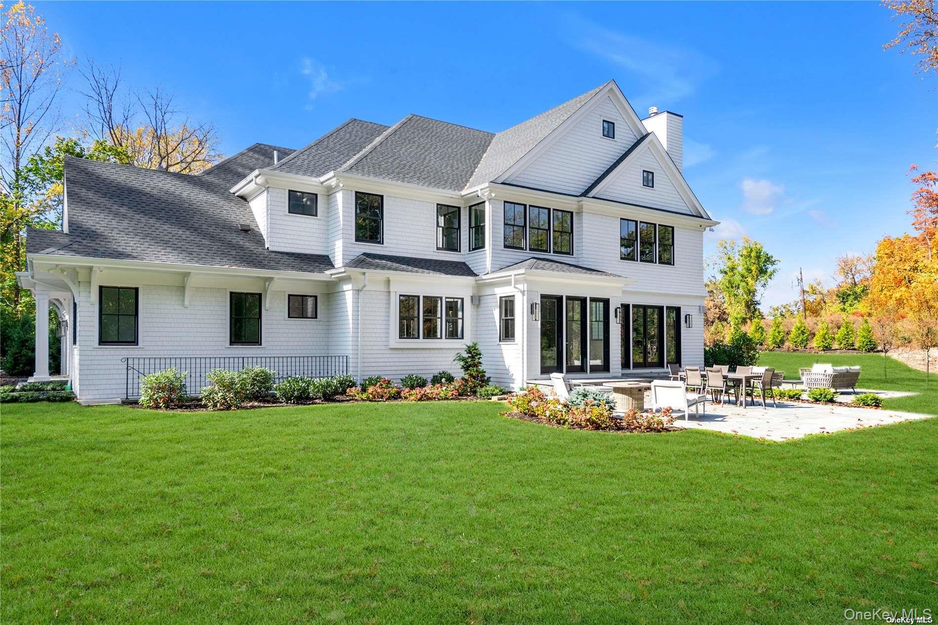 38 Cow Neck Road