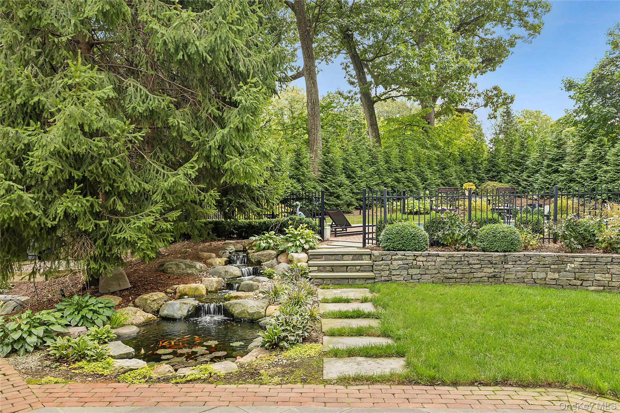 40 Dogwood Lane