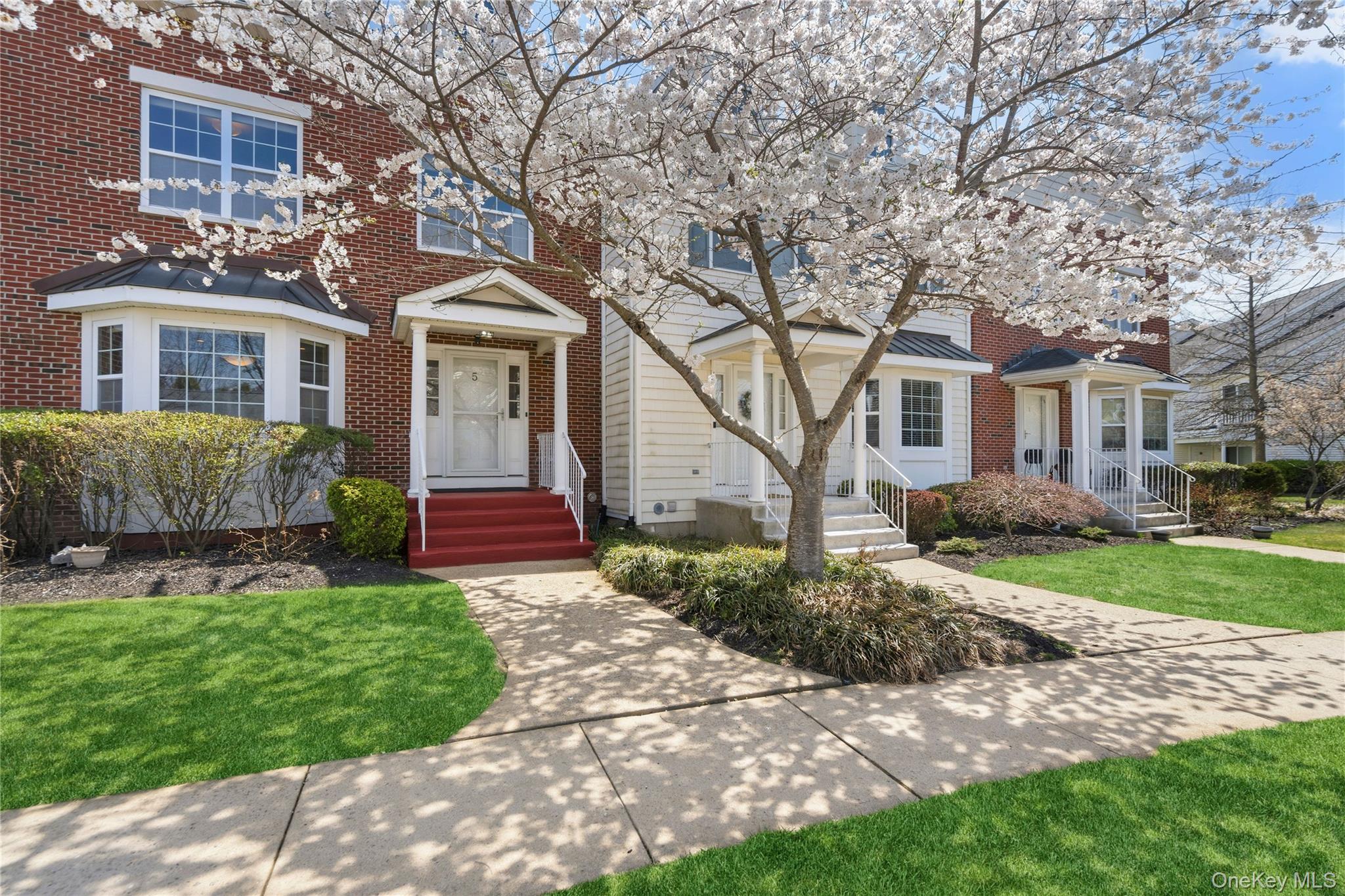 5 Lorien Place