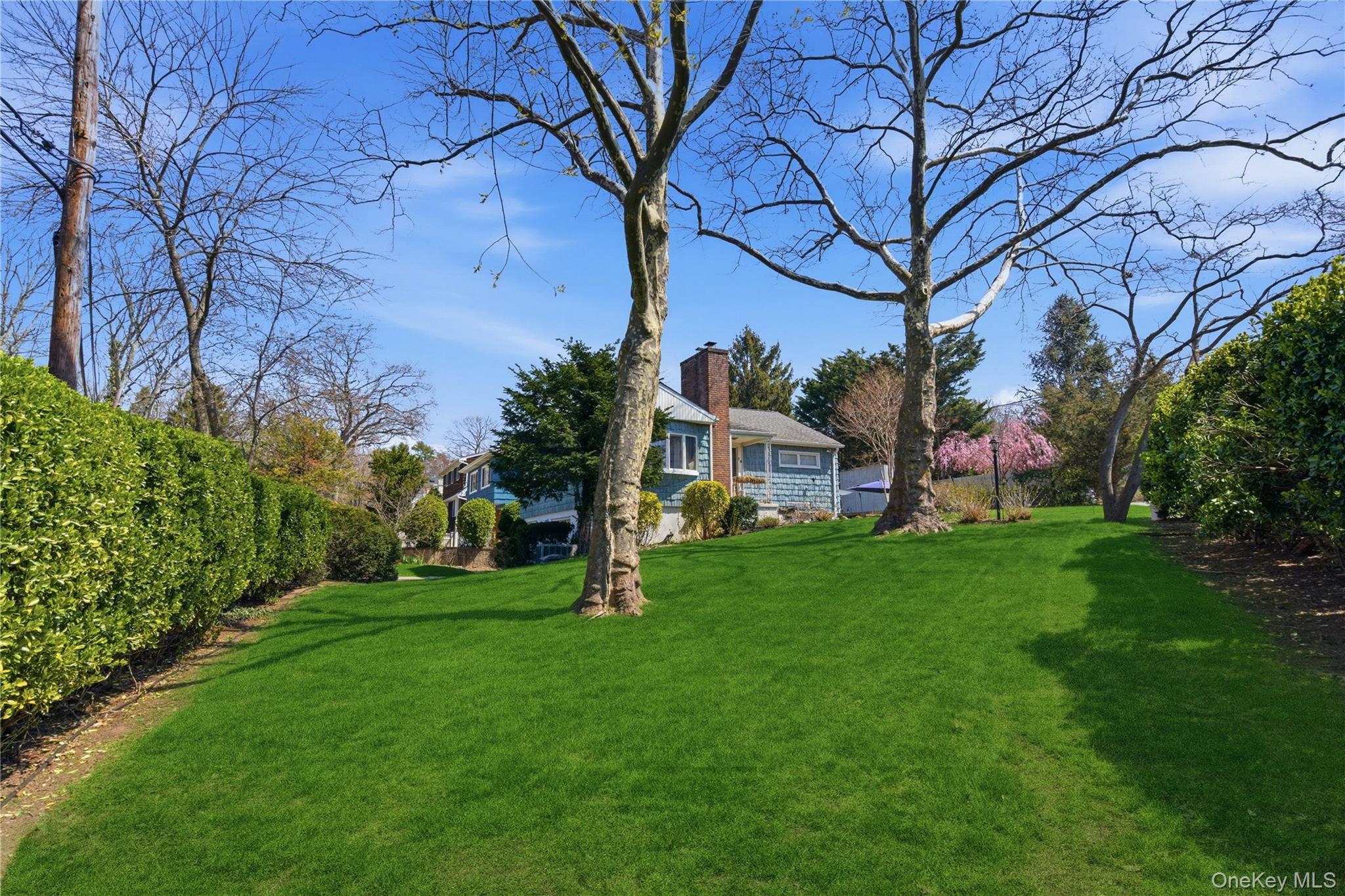15 Bayard Avenue