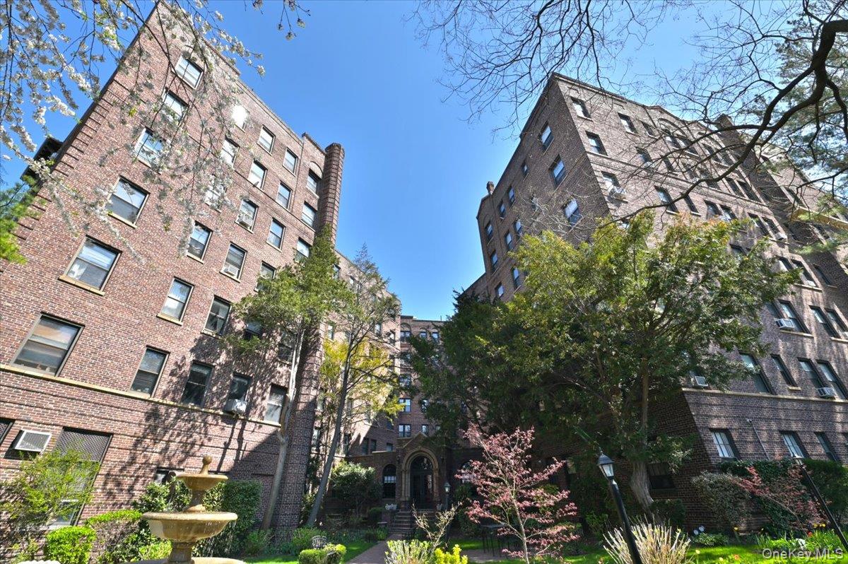 8 BARSTOW Road Unit: 7-C