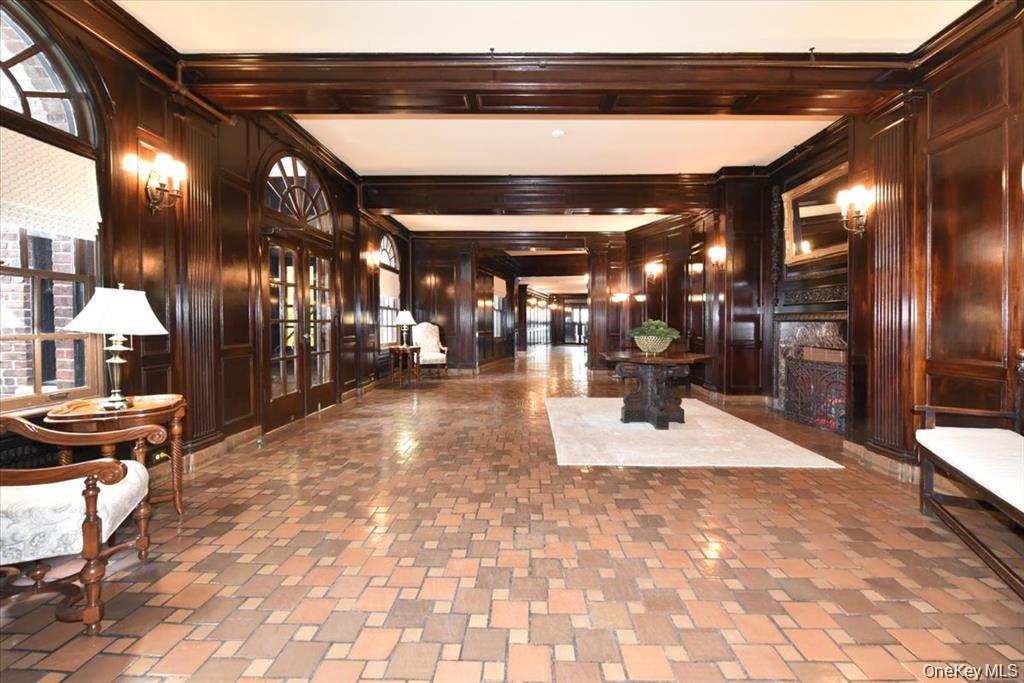 8 BARSTOW Road Unit: 7-C