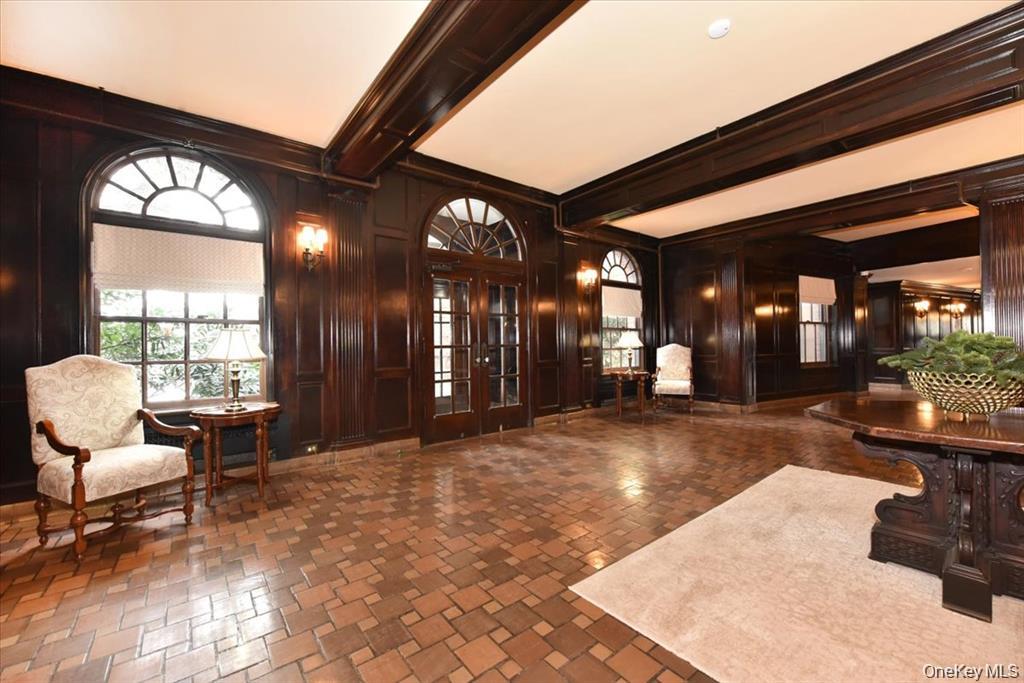 8 BARSTOW Road Unit: 7-C