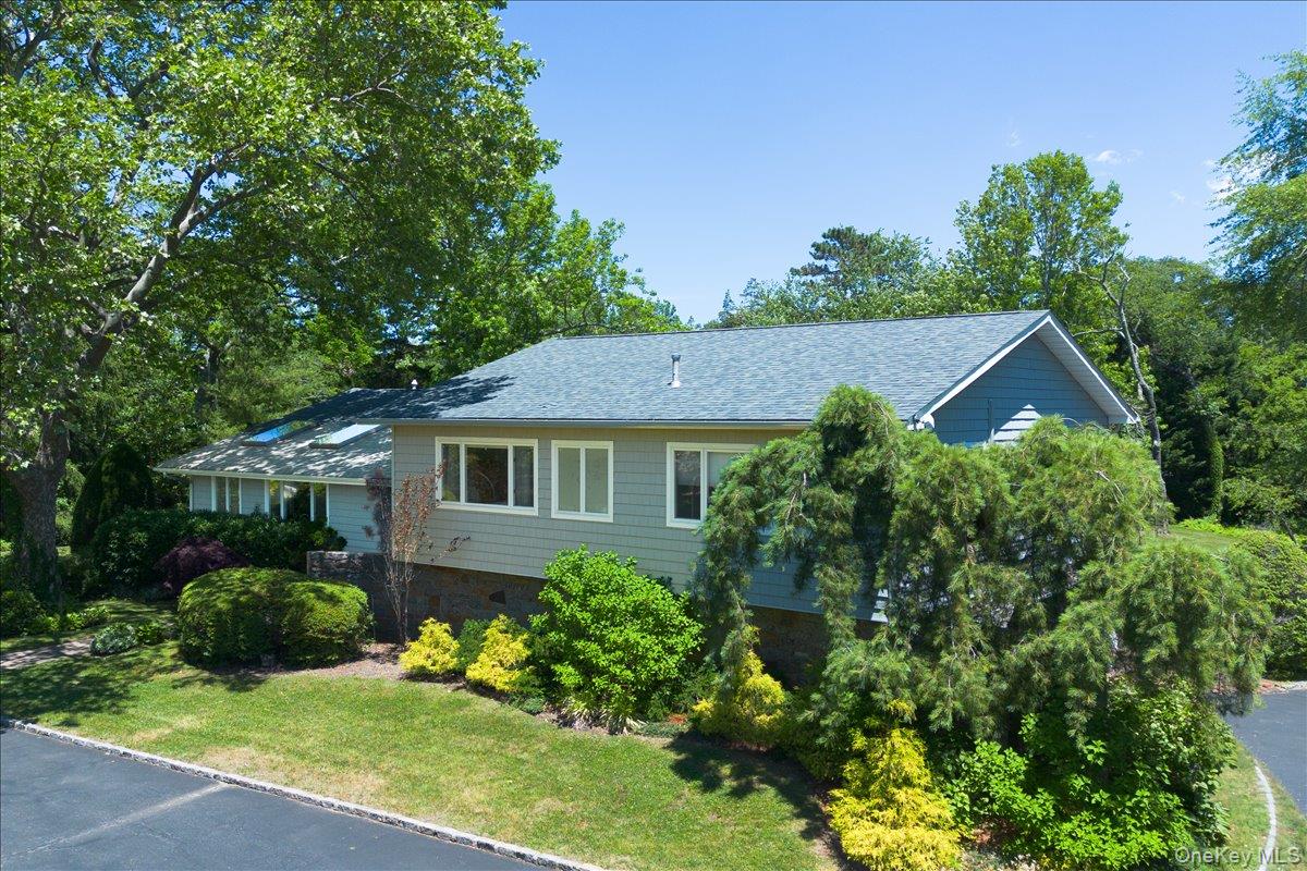 230 Richards Lane