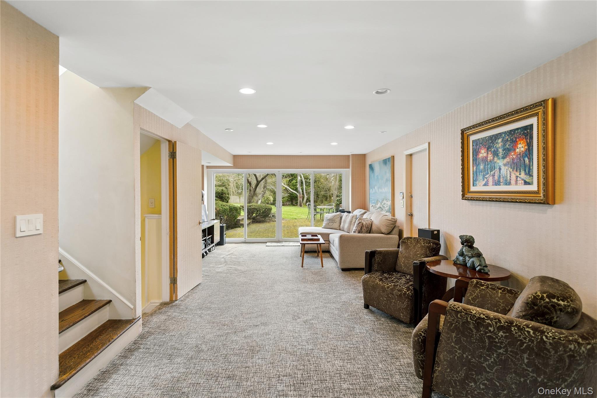 230 Richards Lane