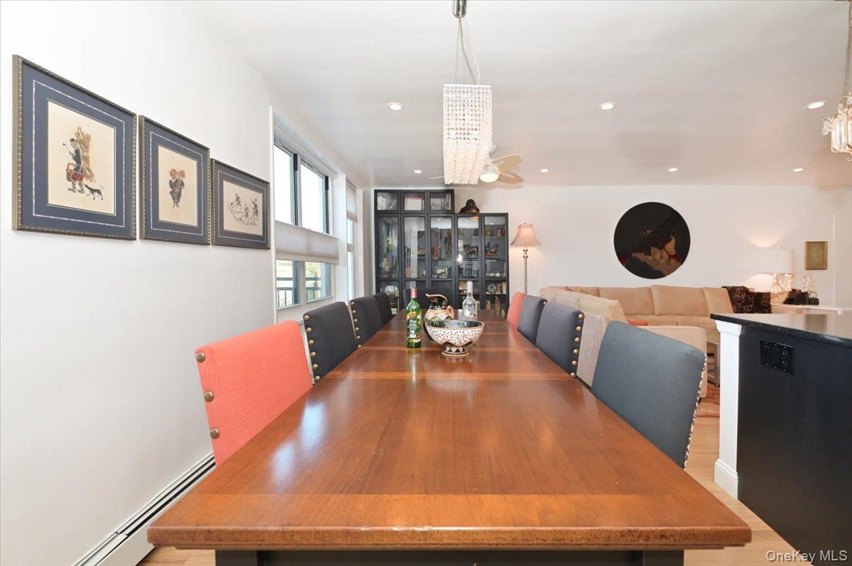 25 CANTERBURY Road Unit: 3-H