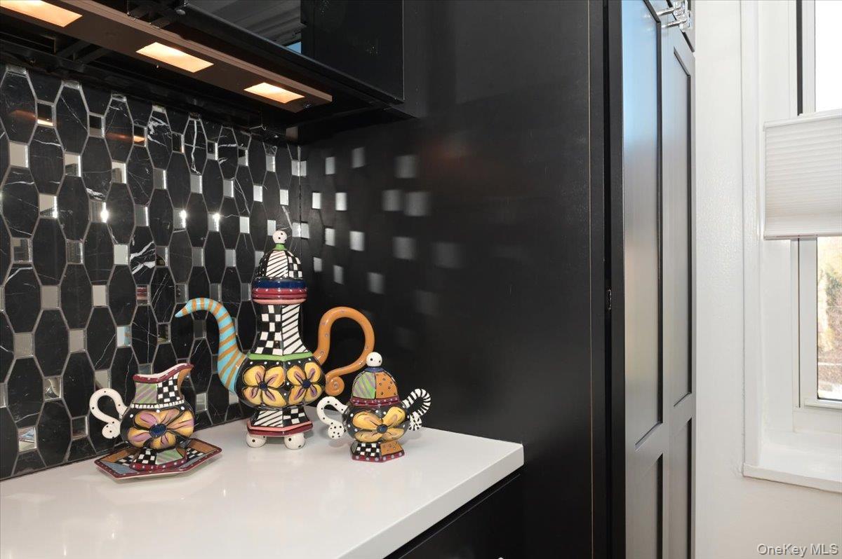 25 CANTERBURY Road Unit: 3-H