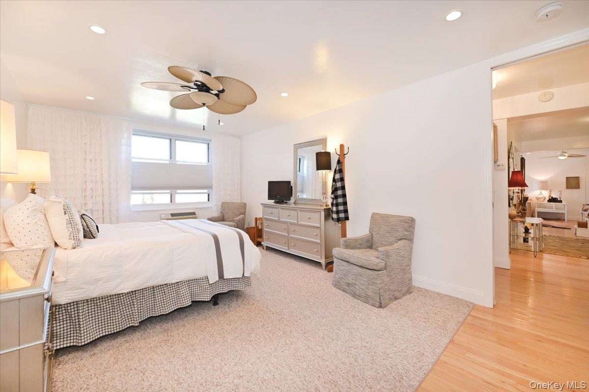 25 CANTERBURY Road Unit: 3-H