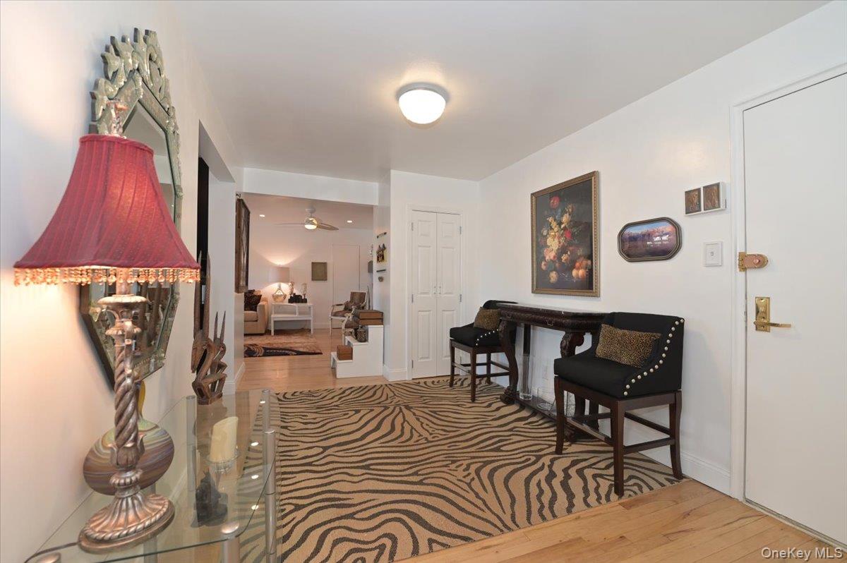 25 CANTERBURY Road Unit: 3-H