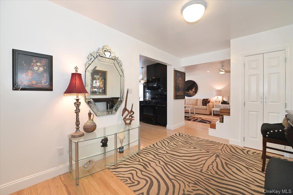 25 CANTERBURY Road Unit: 3-H