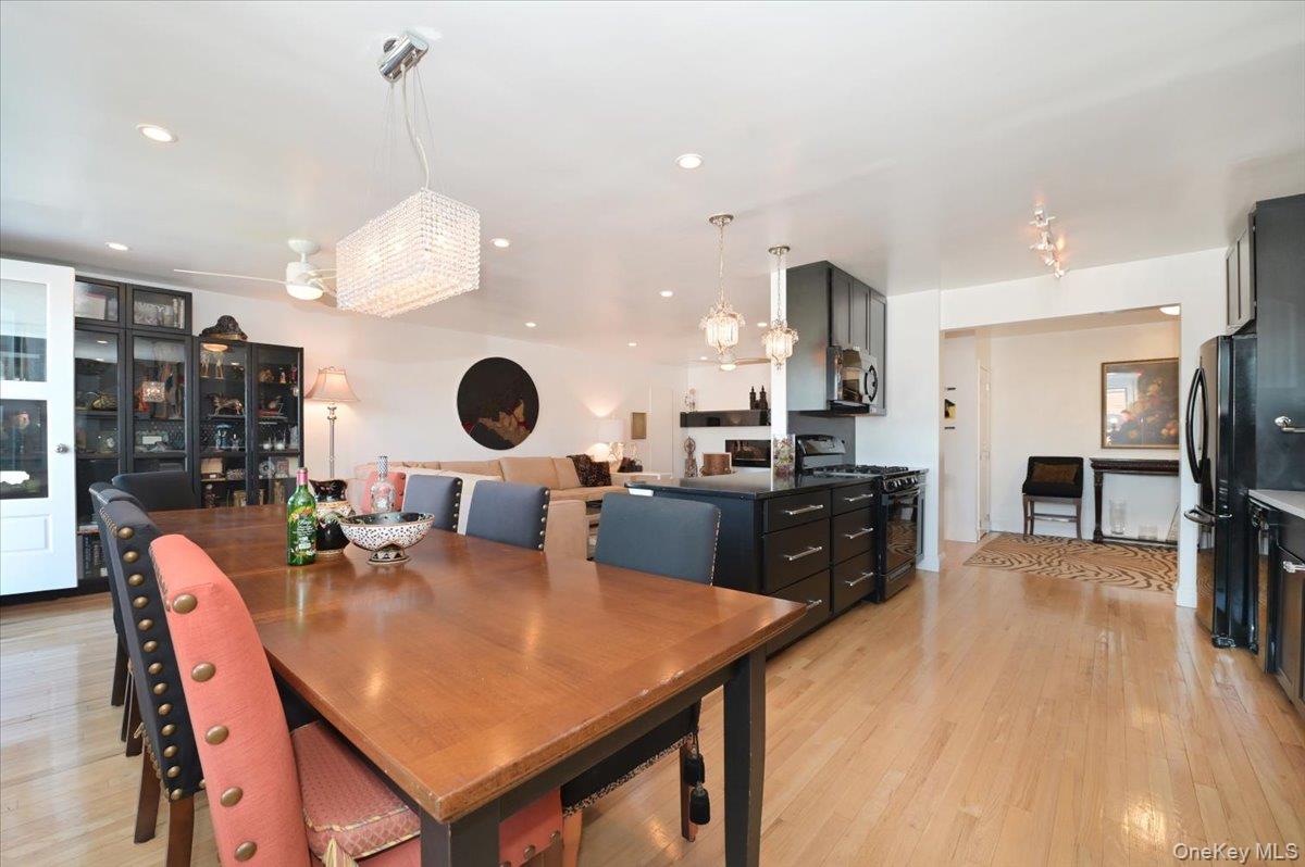 25 CANTERBURY Road Unit: 3-H