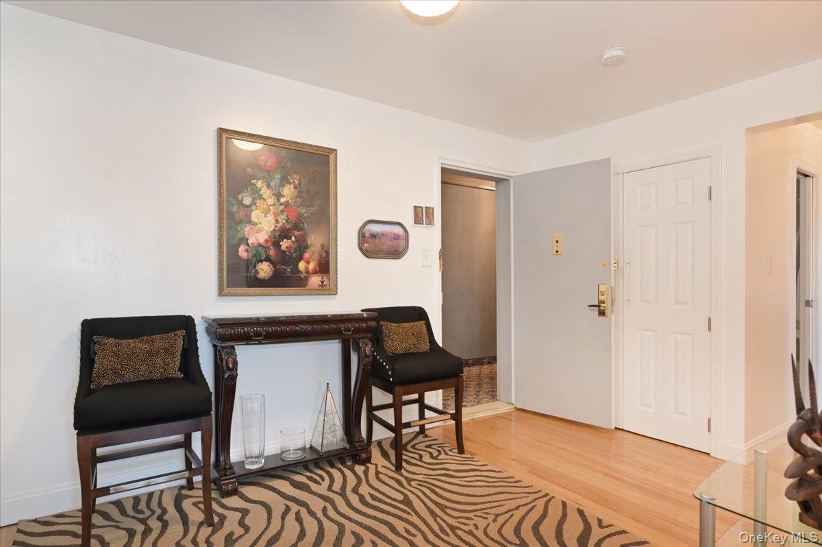 25 CANTERBURY Road Unit: 3-H