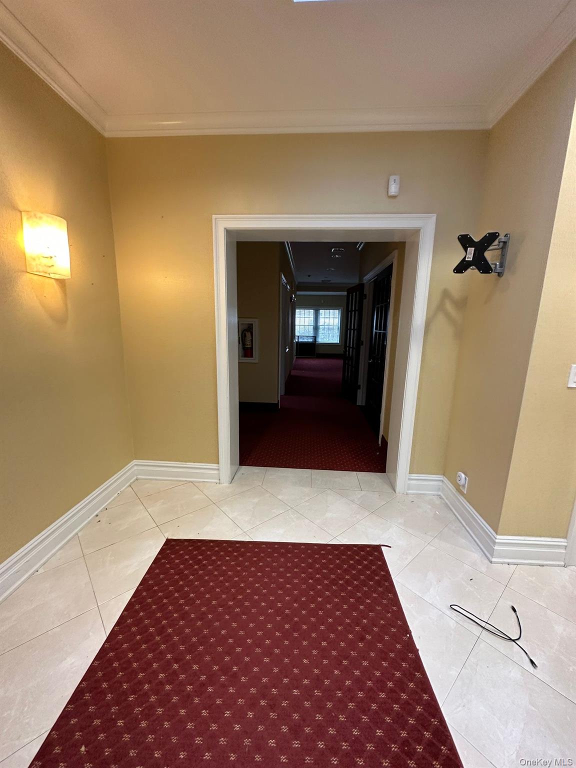 25 Nassau Lane