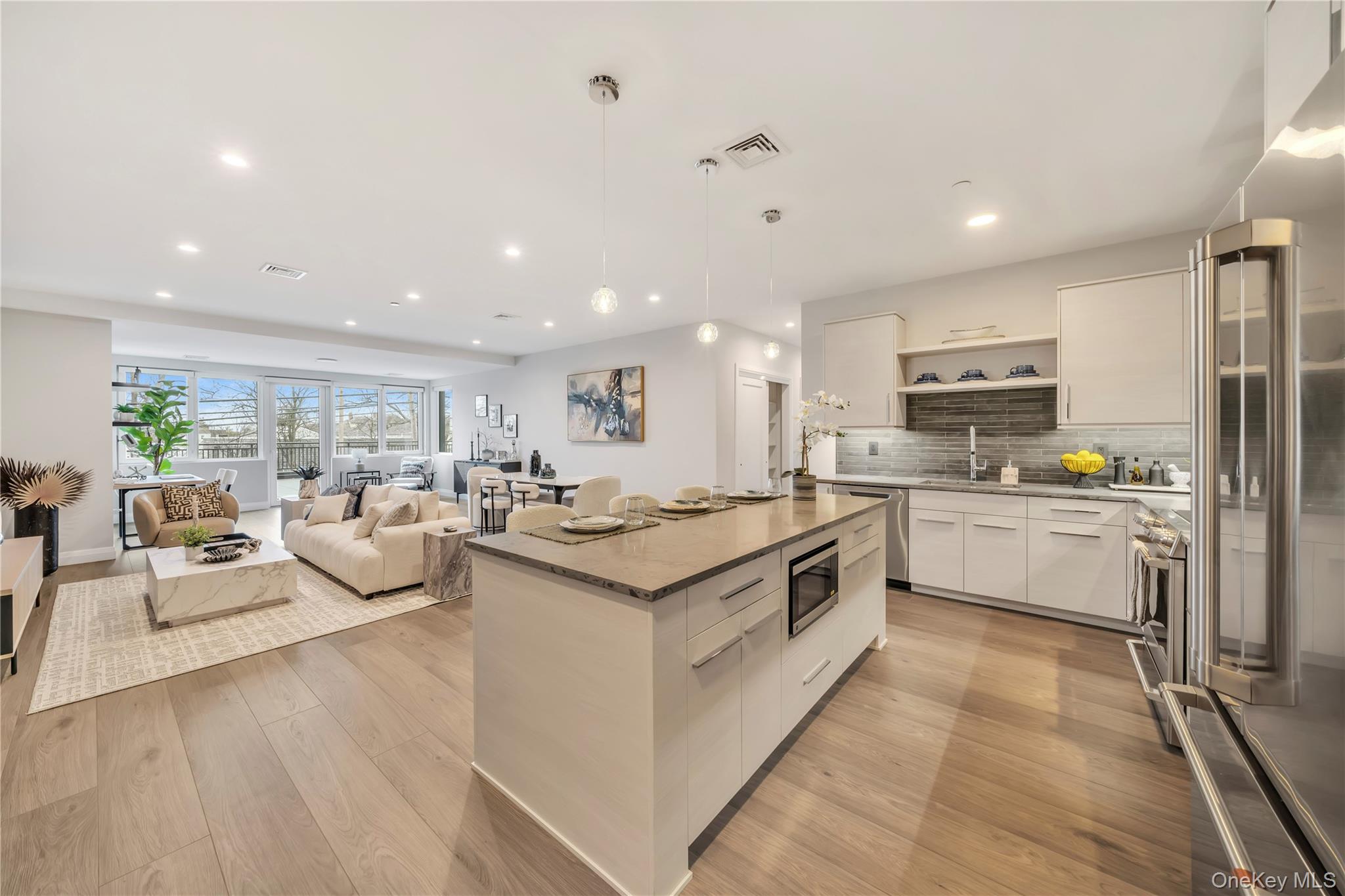 101 Searing Avenue Unit: 601