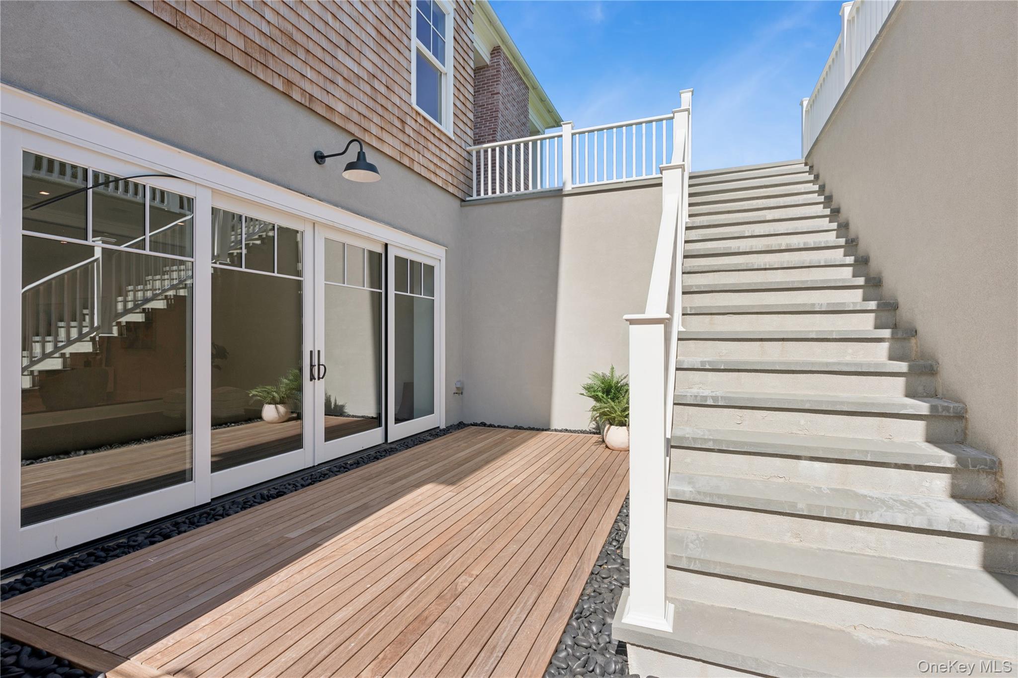 450 Seven Ponds Towd Road