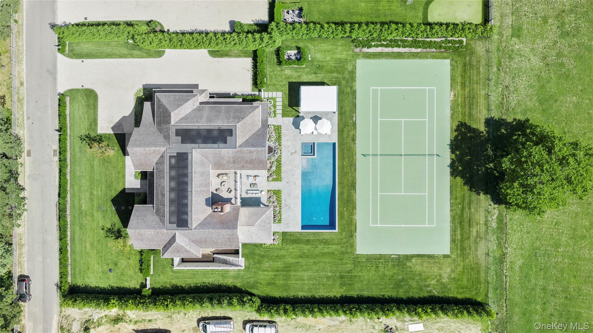 450 Seven Ponds Towd Road