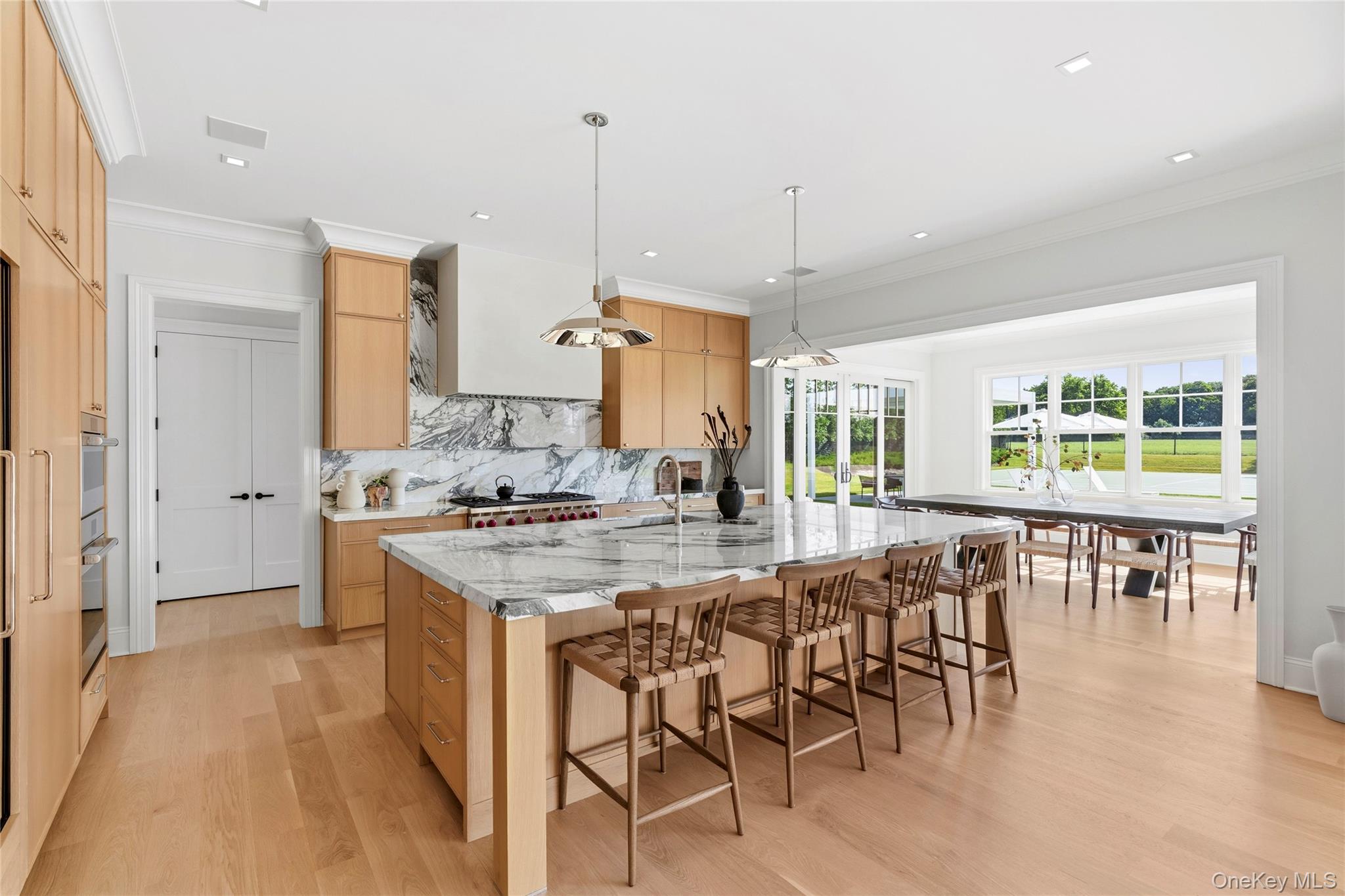 450 Seven Ponds Towd Road