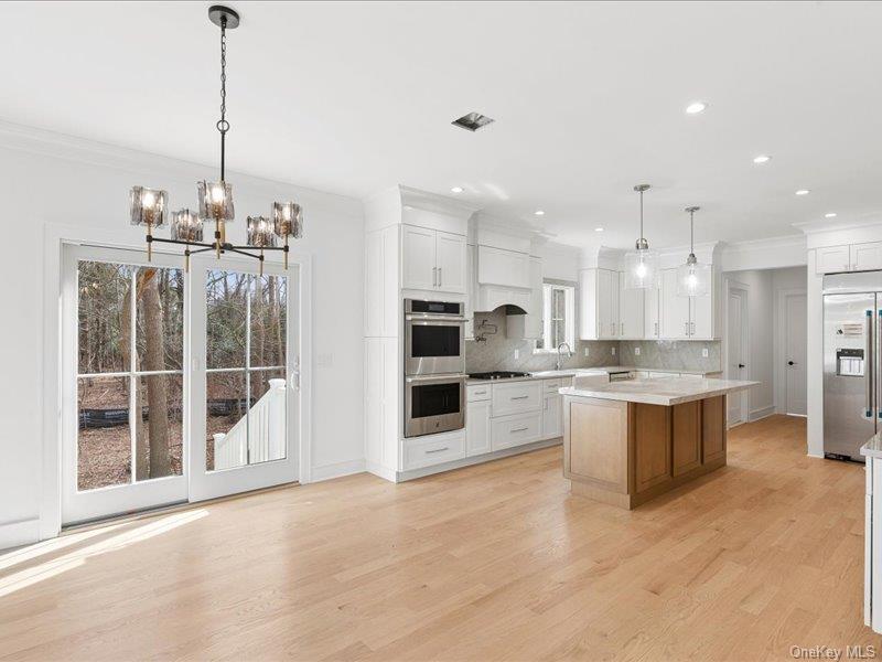 17 Cedar Lane
