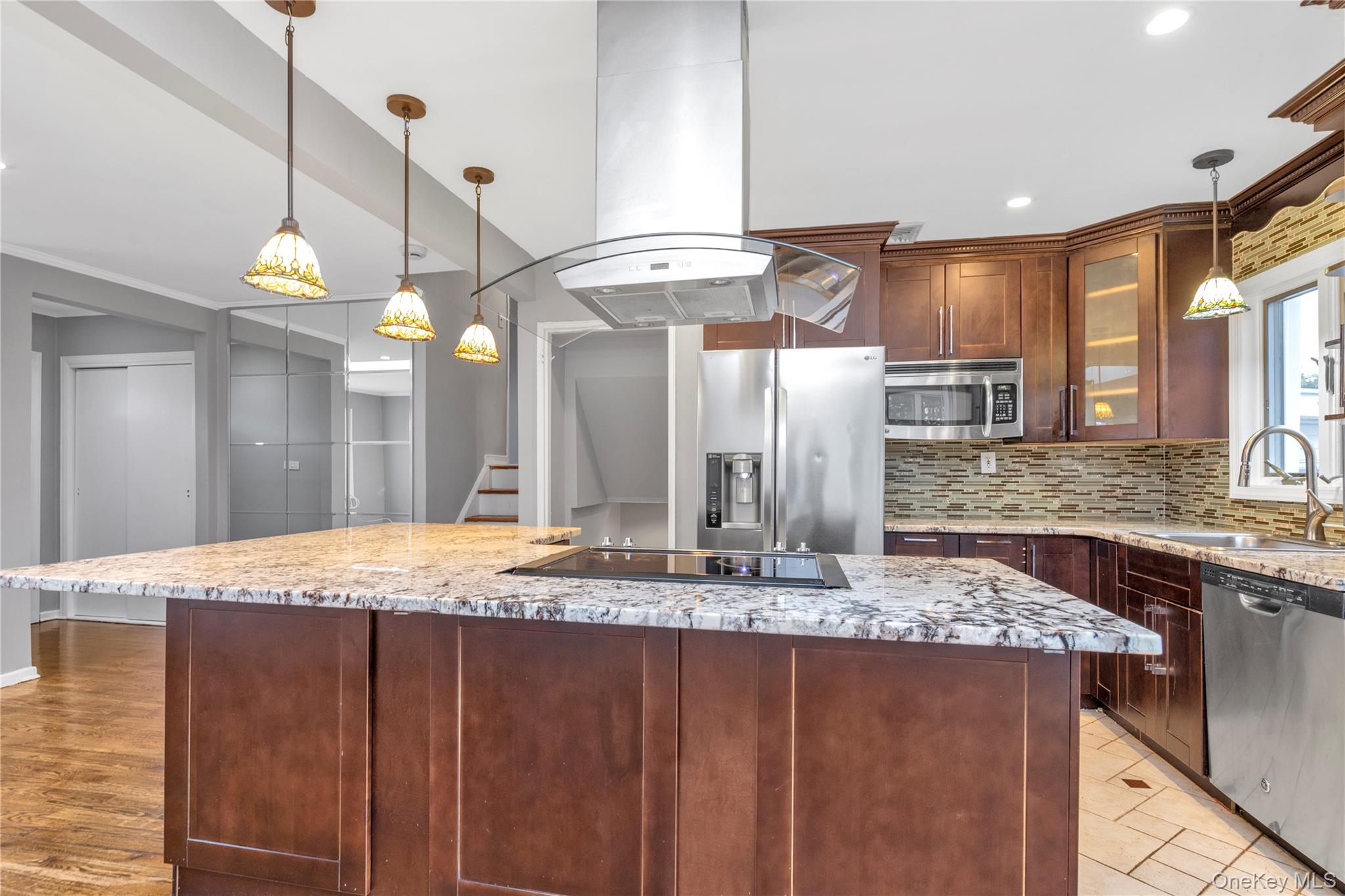5 Glenbrook Road