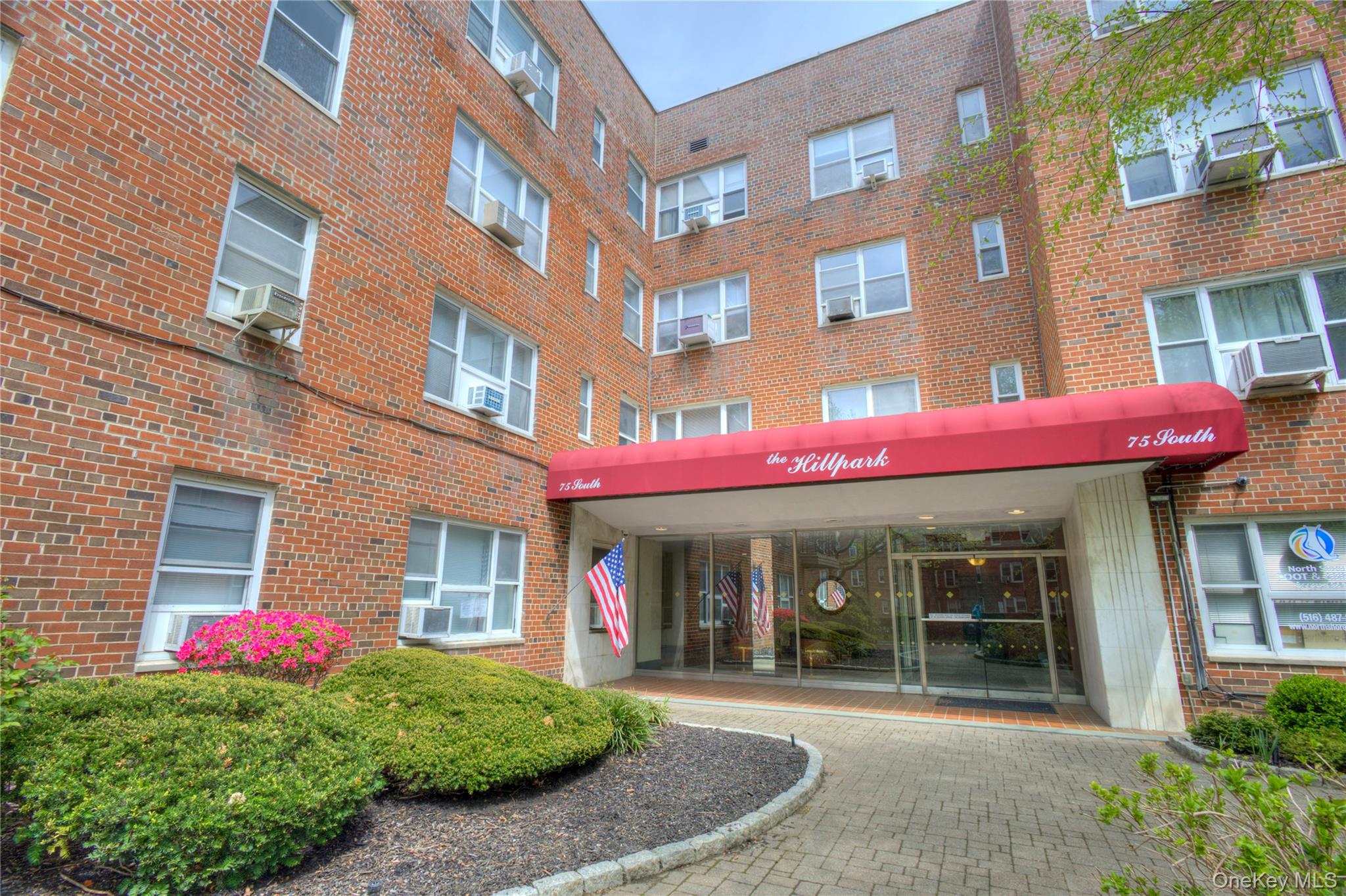 75 S Middle Neck Road Unit: 4-G