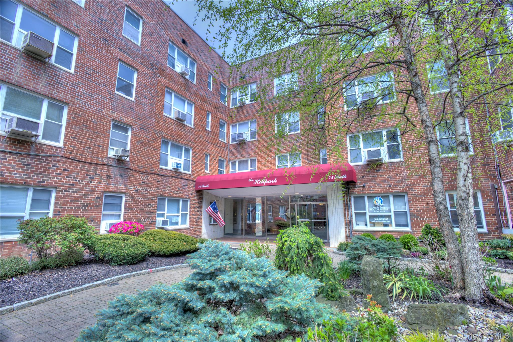 75 S Middle Neck Road Unit: 4-G