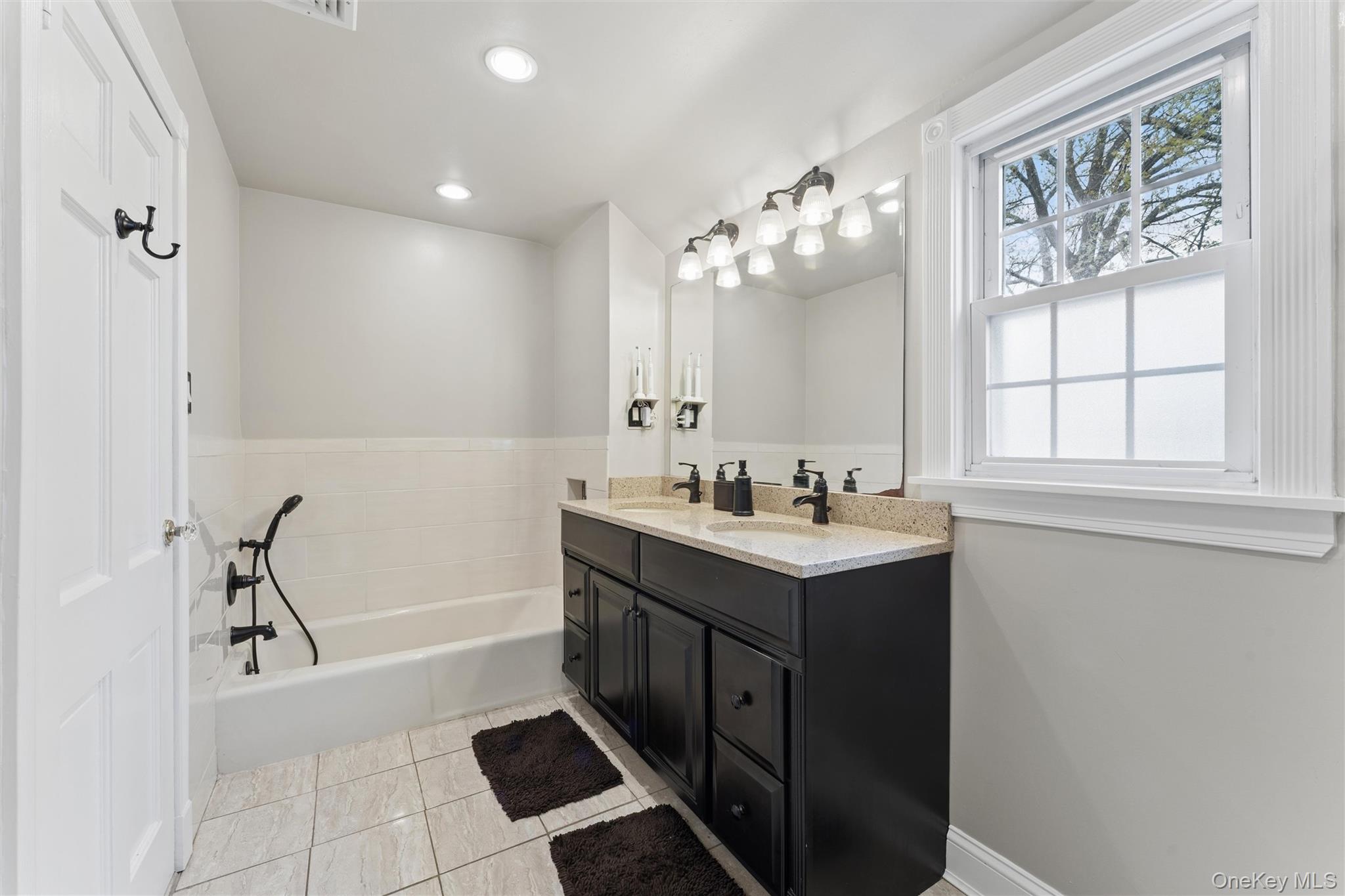 2332 Coventry Road