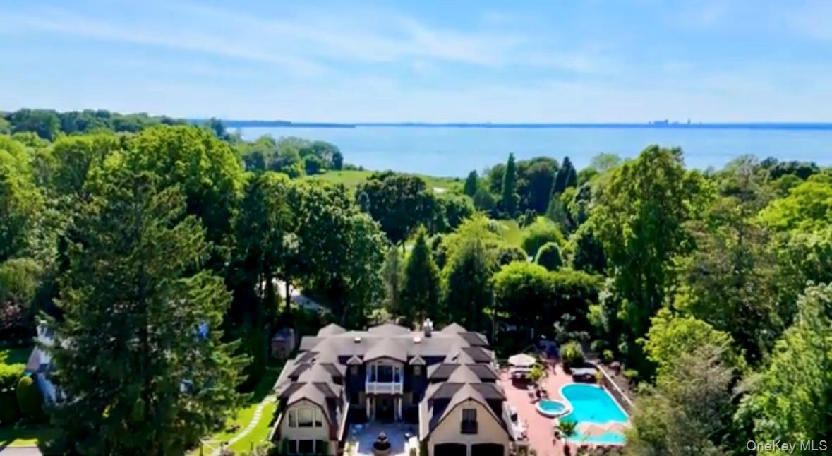 91 Crescent Beach Road