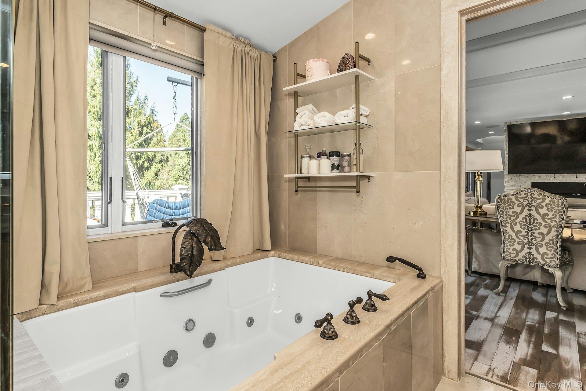 91 Crescent Beach Road