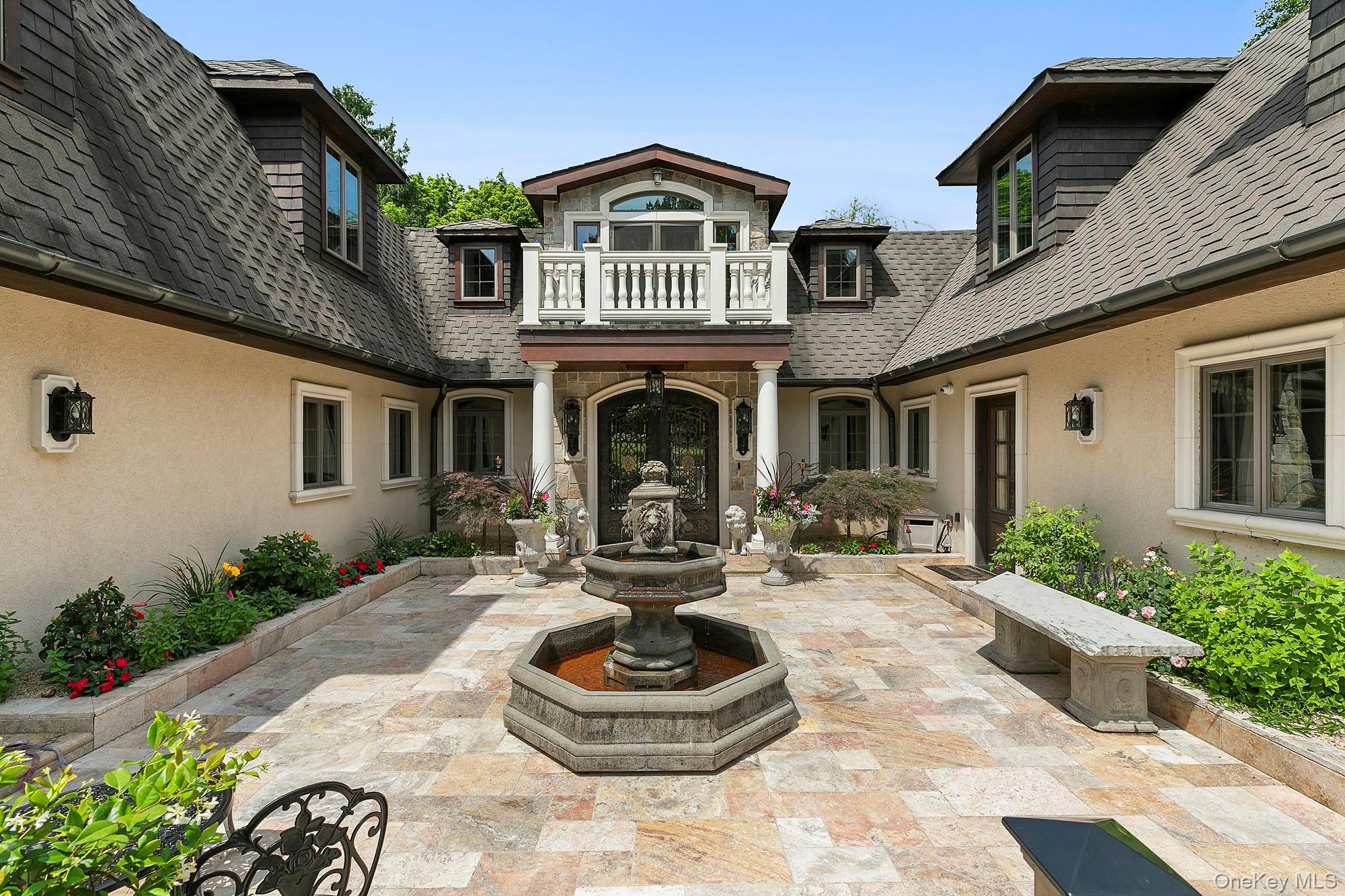 91 Crescent Beach Road