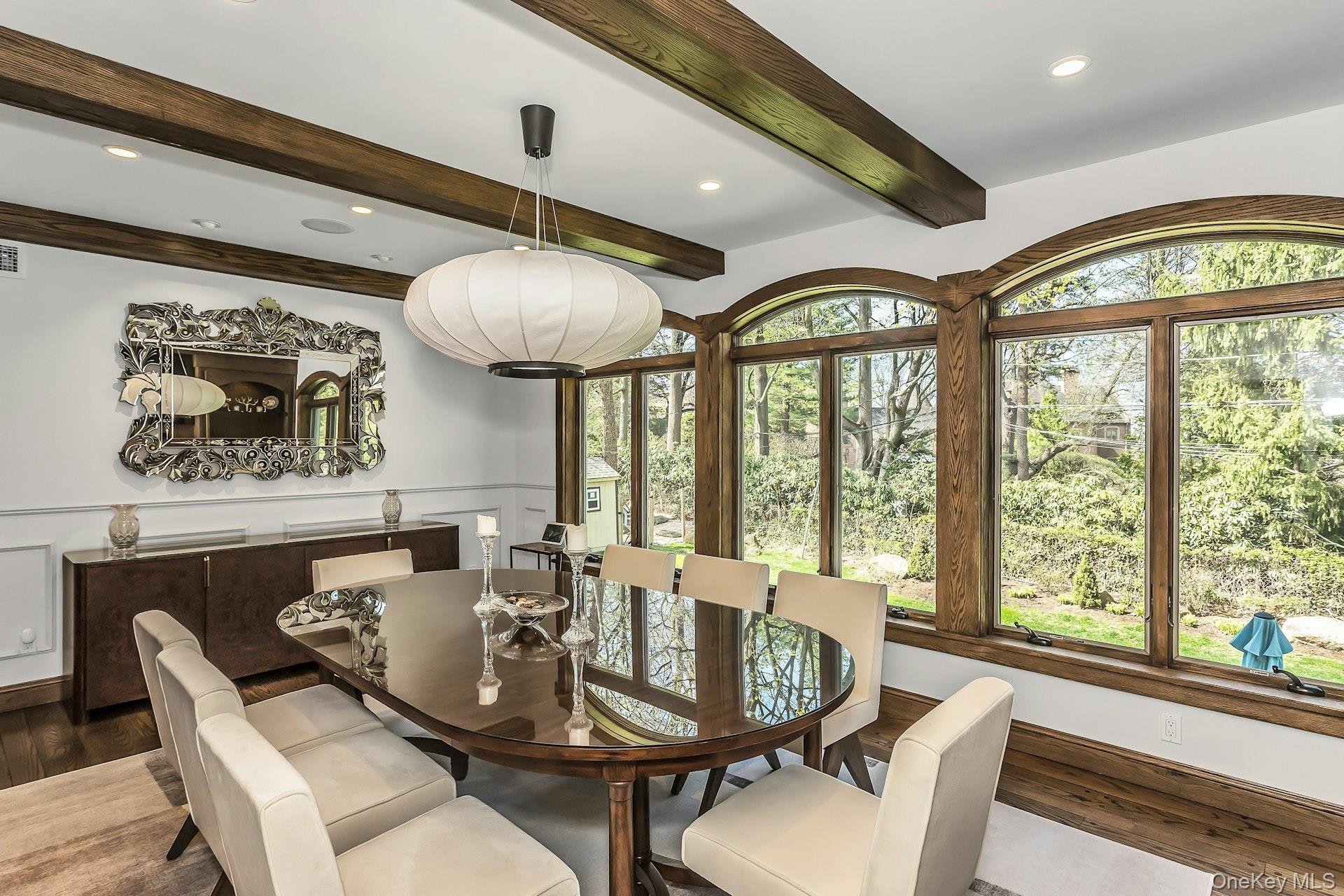 91 Crescent Beach Road