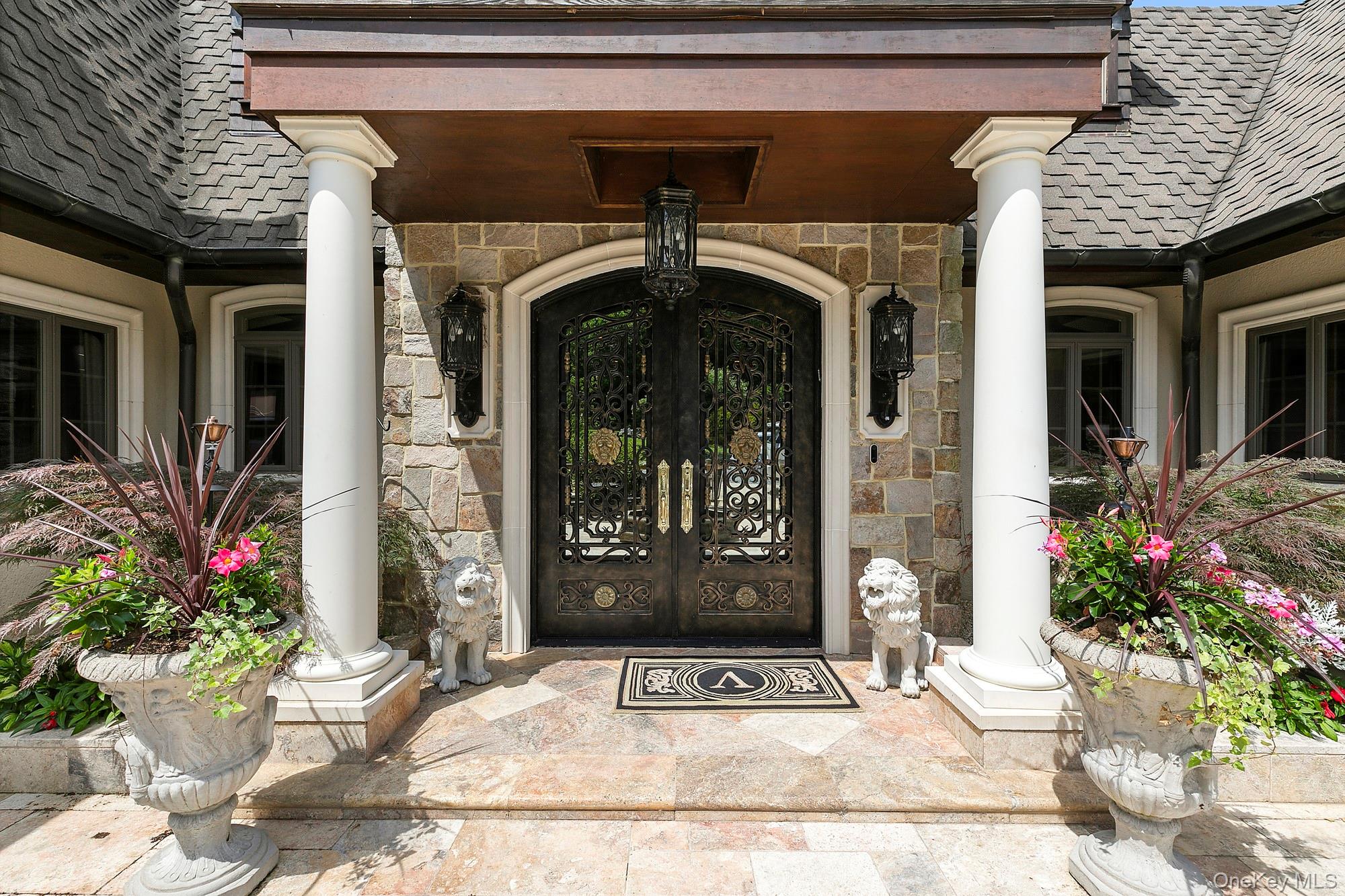 91 Crescent Beach Road