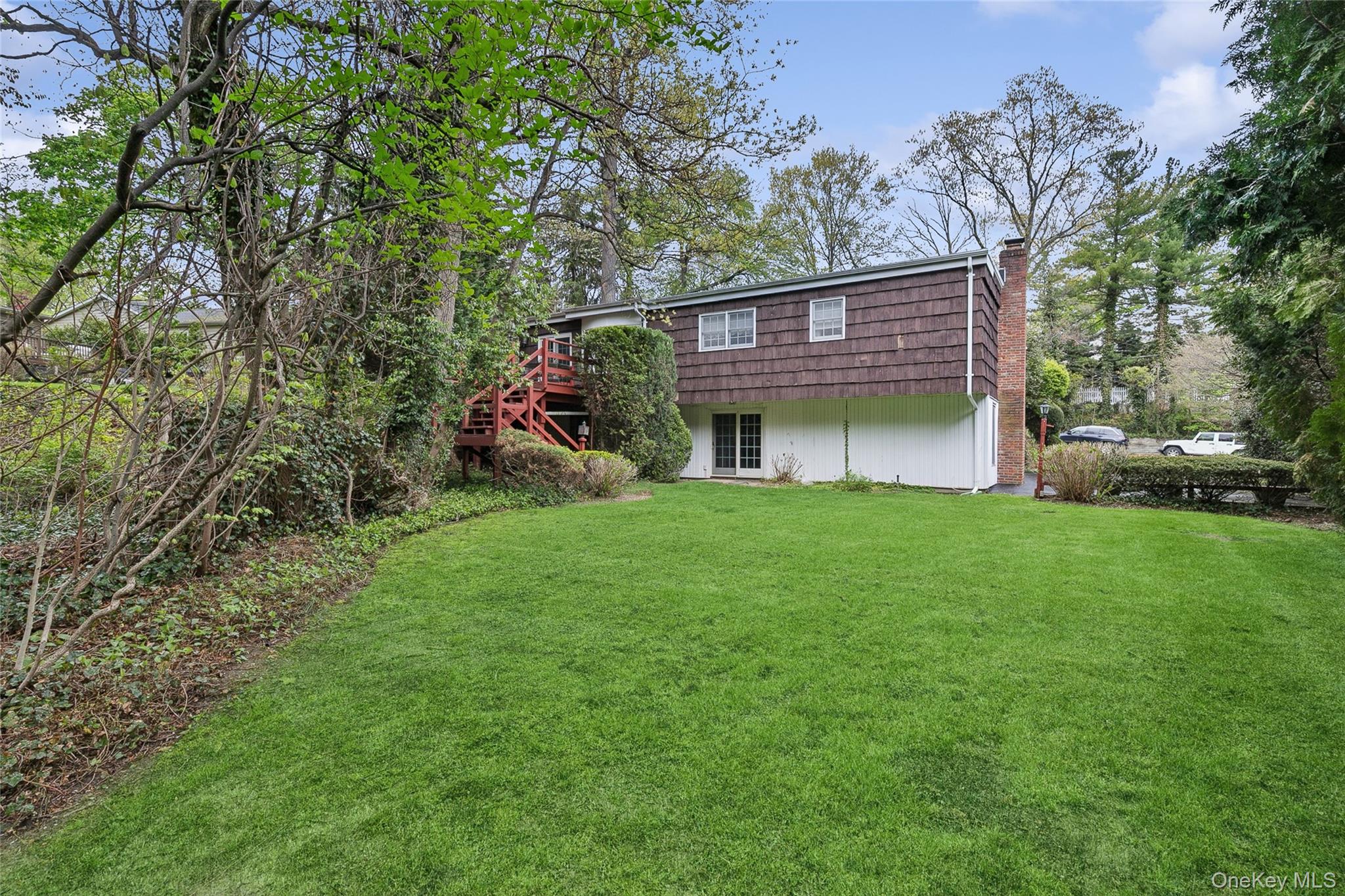 9 Oakwood Circle