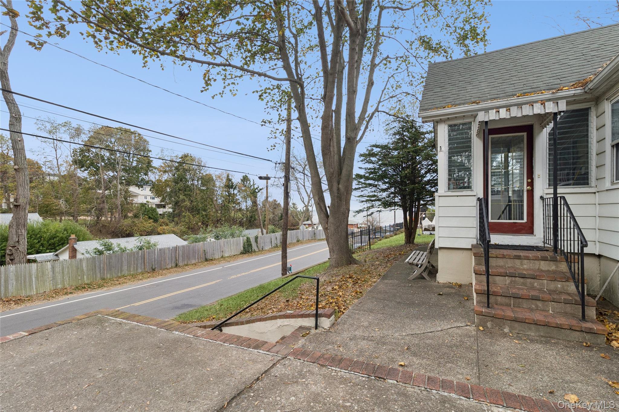 215 Hallock Landing Road