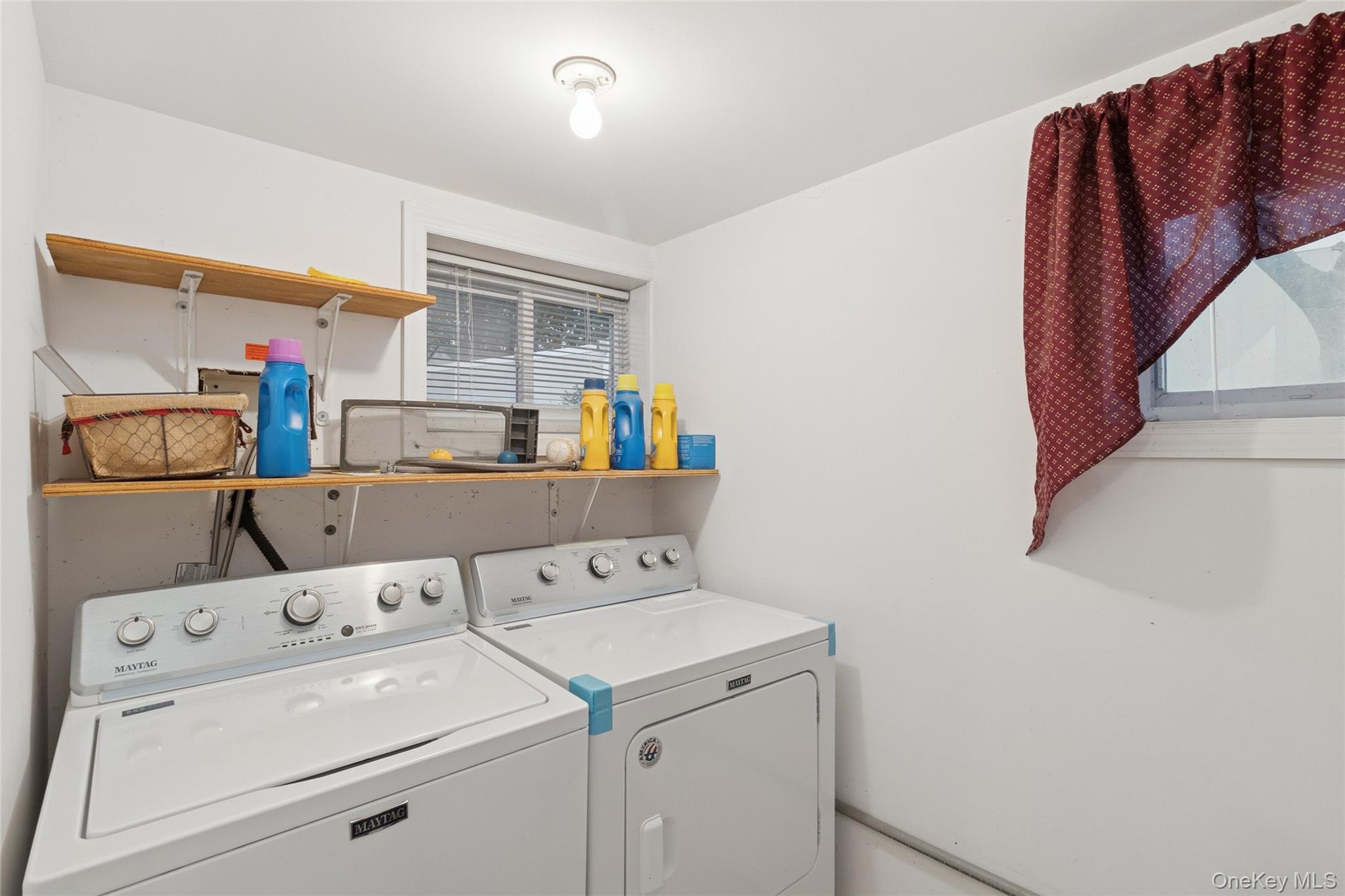 215 Hallock Landing Road