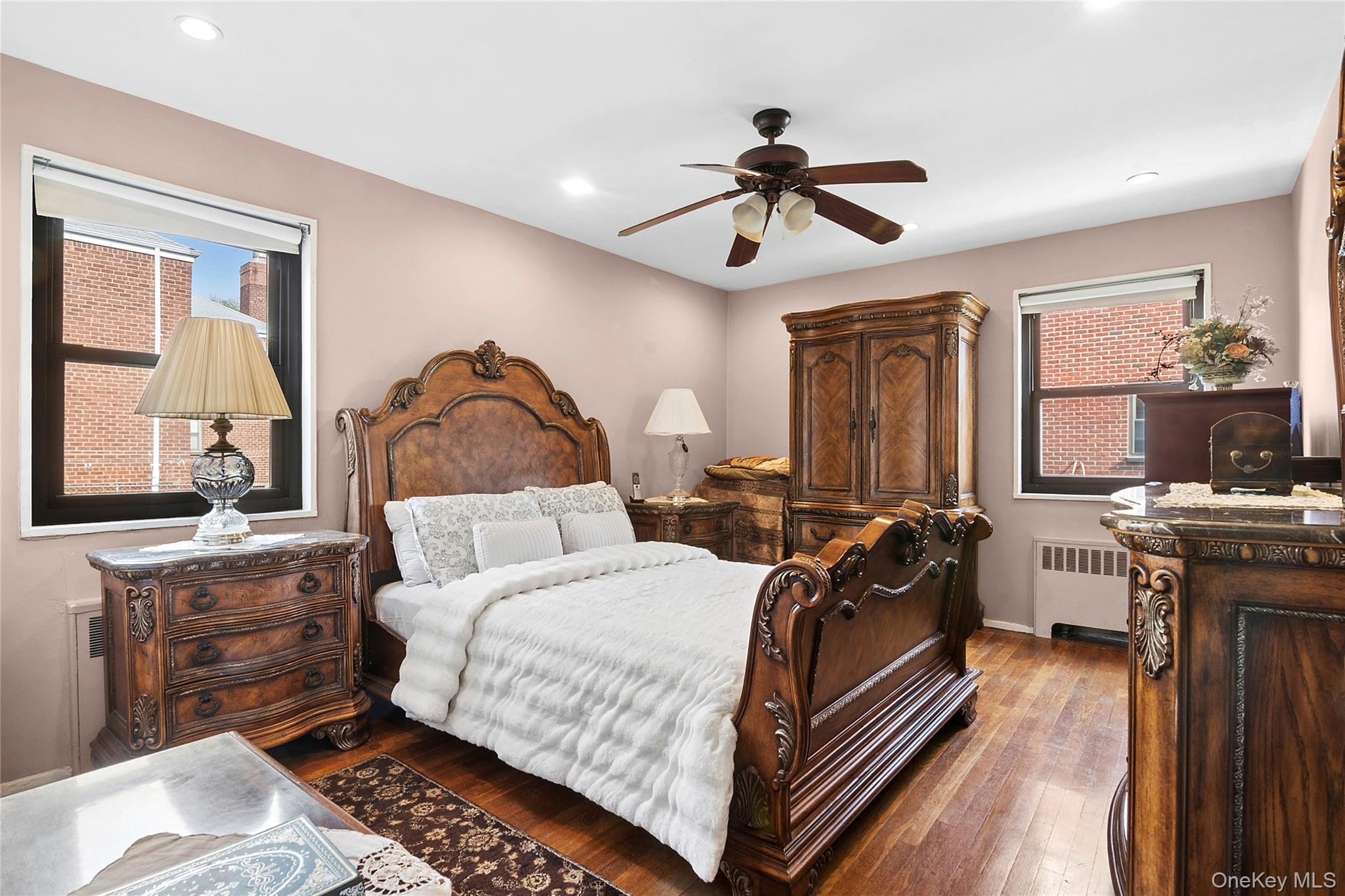 1640 160th Street Unit: 6113