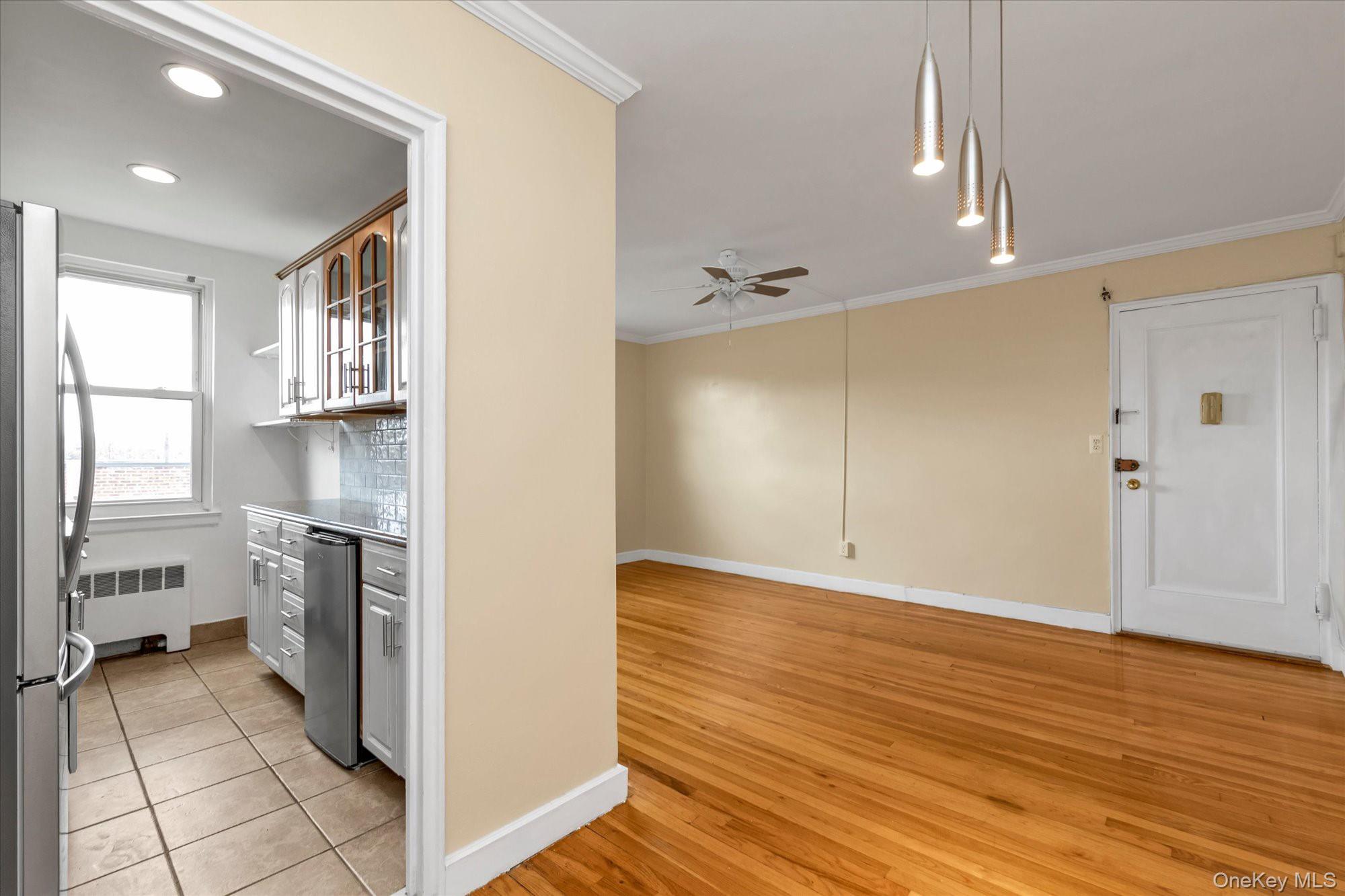 275 Maple Avenue Unit: D6