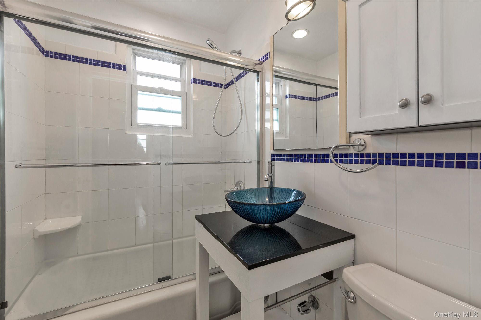 275 Maple Avenue Unit: D6