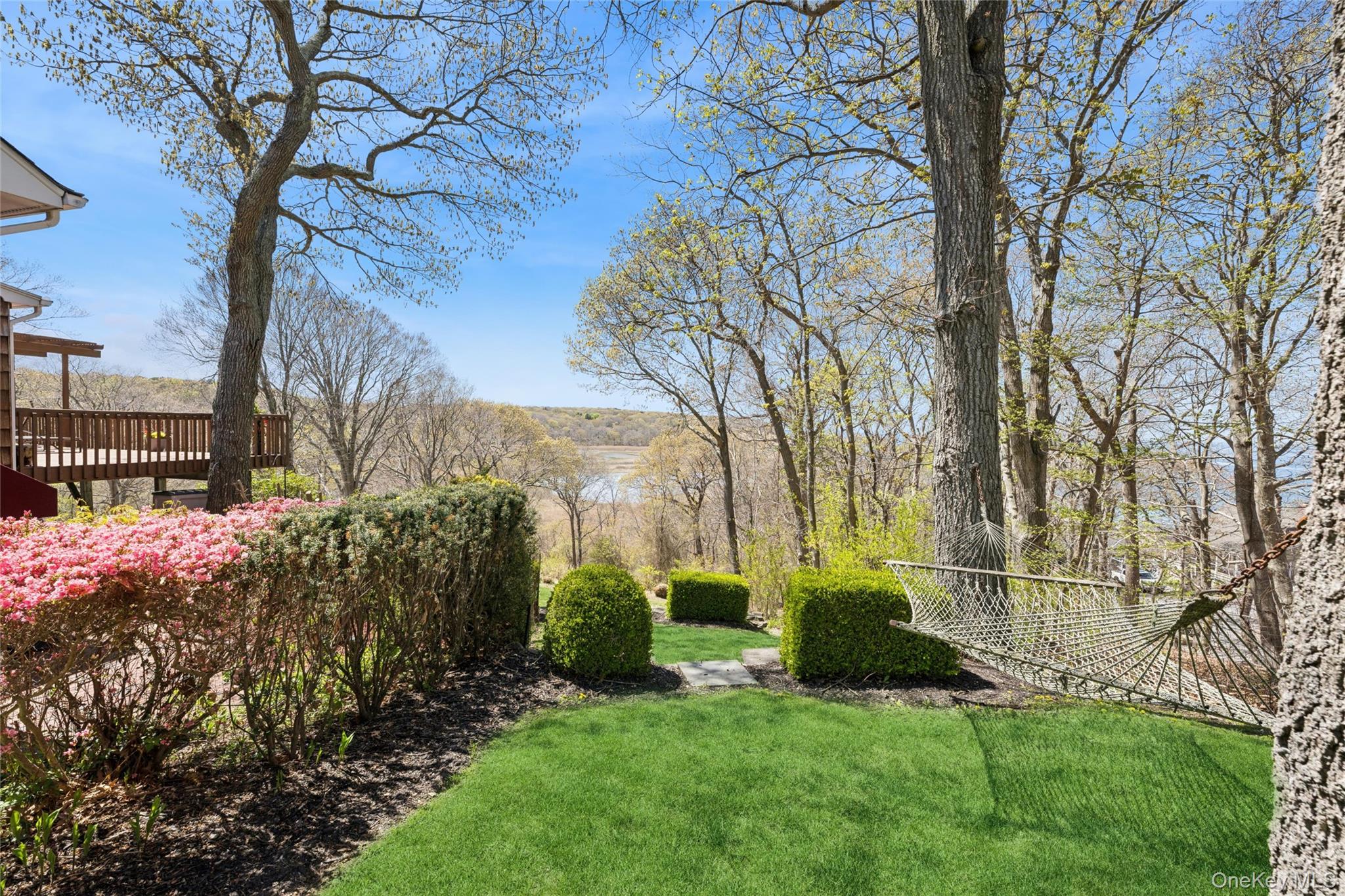 3 Summit Drive