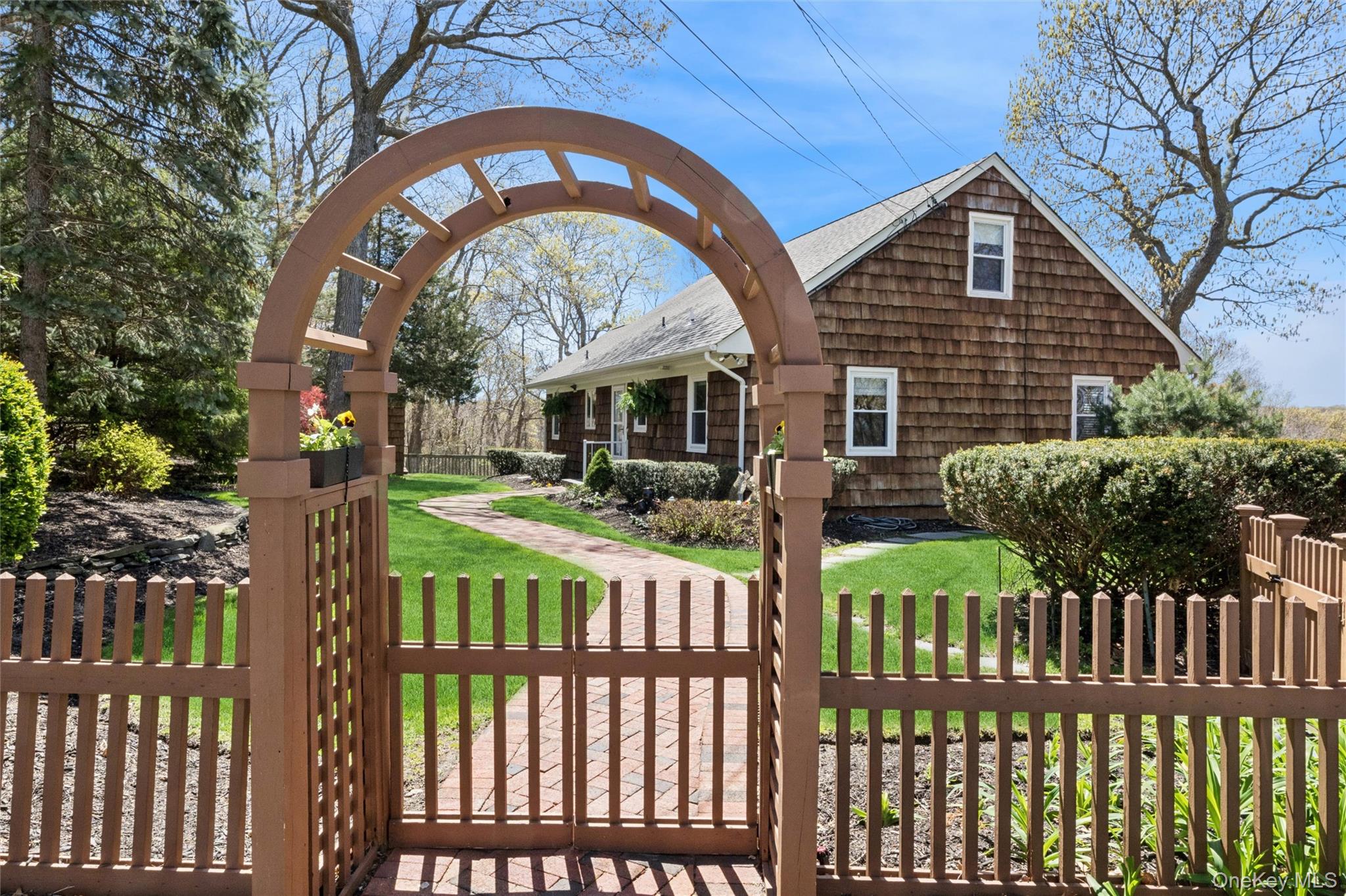 3 Summit Drive