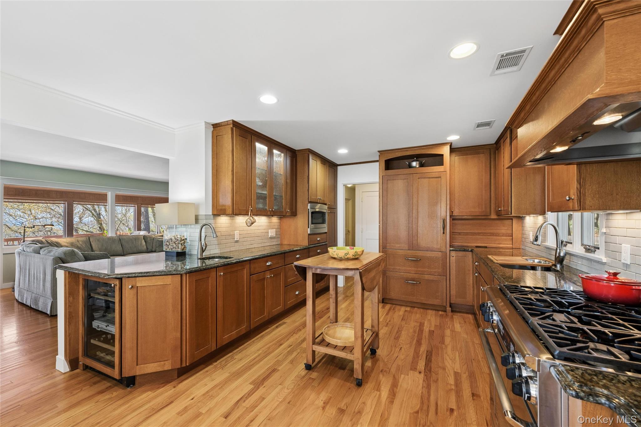3 Summit Drive