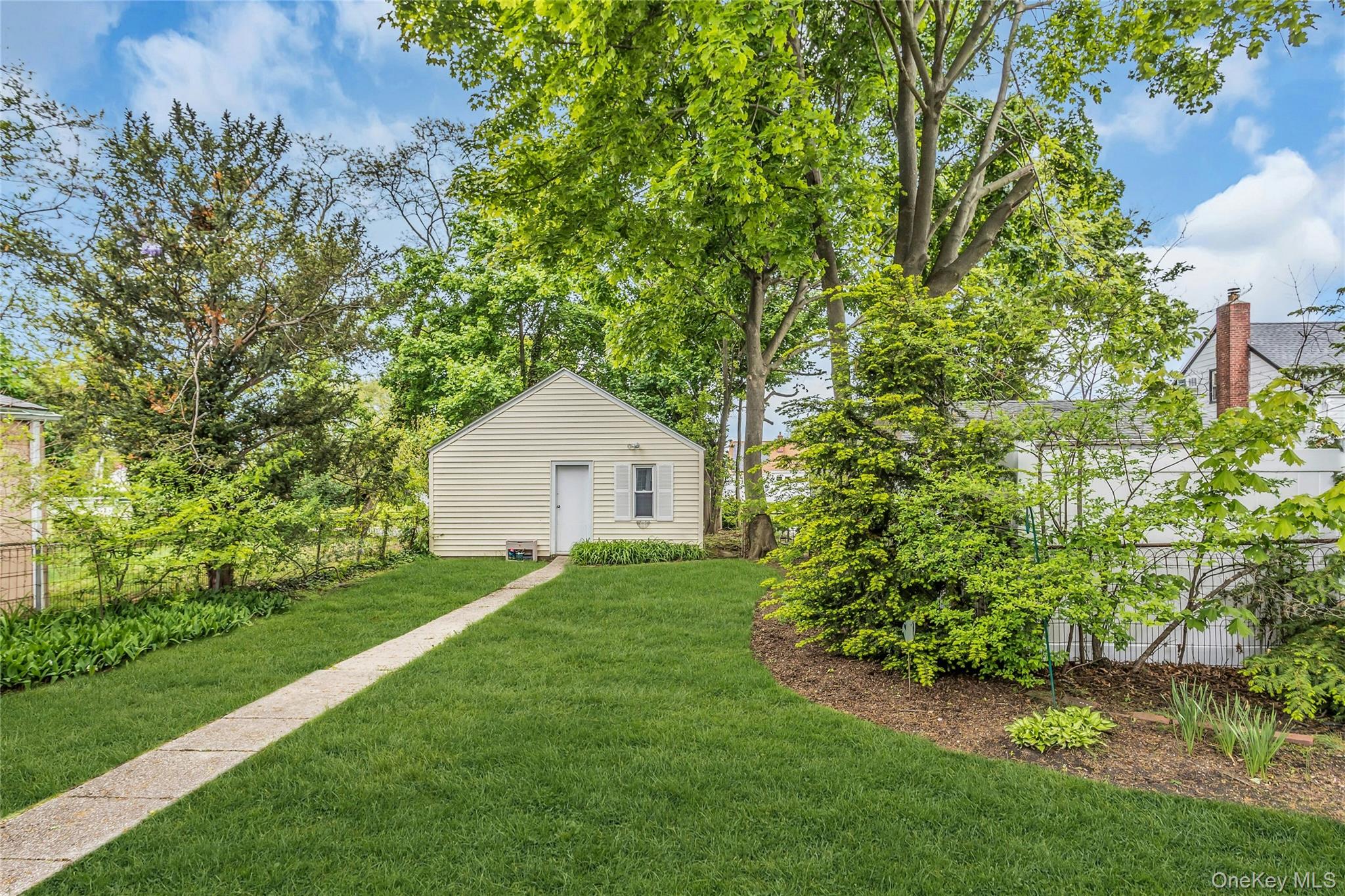 11 Skidmore Place