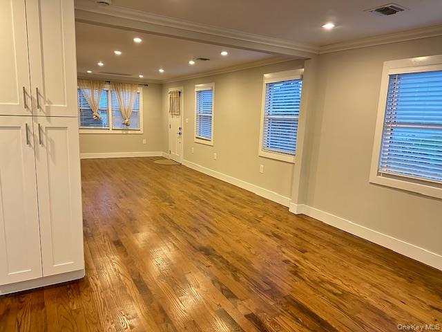 23 West Drive