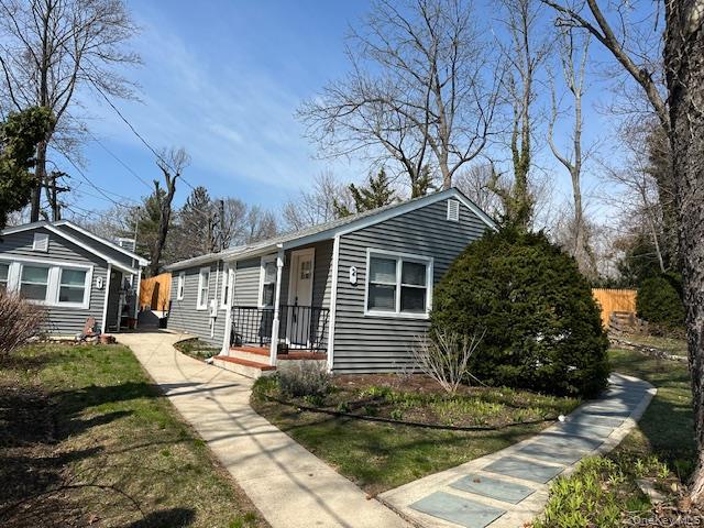 23 West Drive