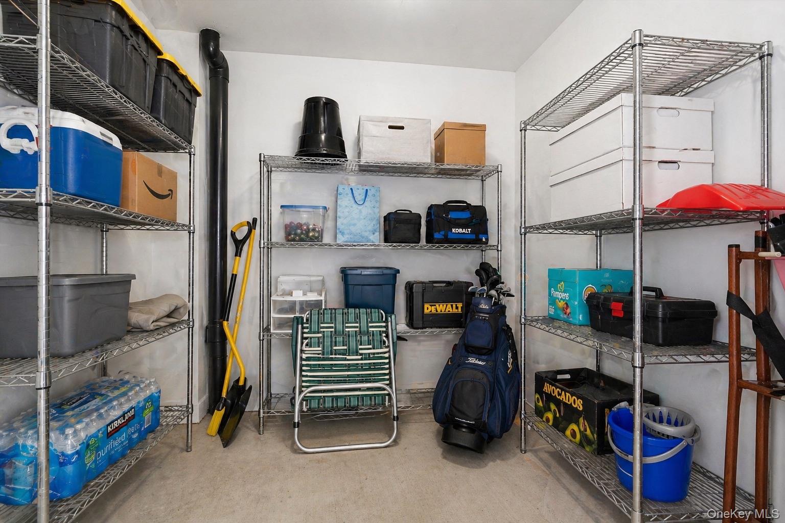 332 Marina Pointe Drive Unit: 332