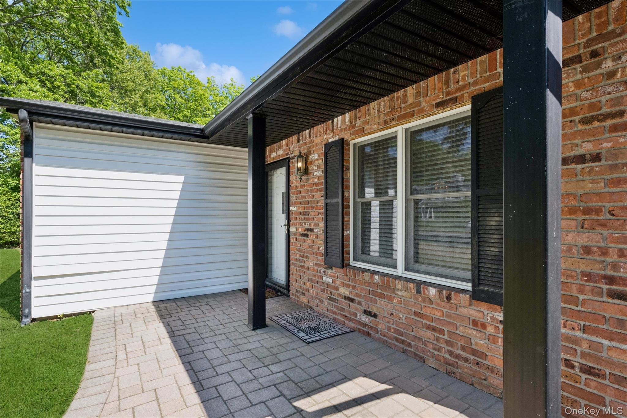 10 Rita Drive