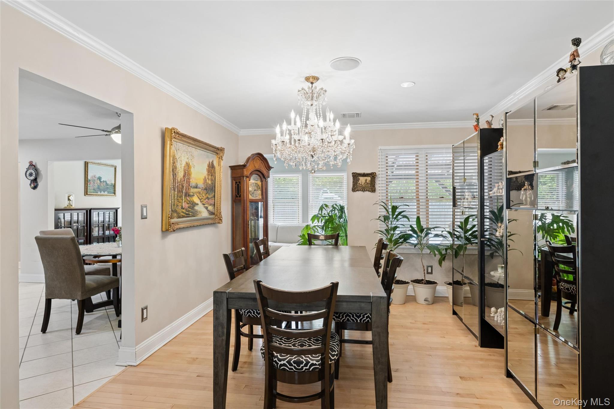 10 Rita Drive