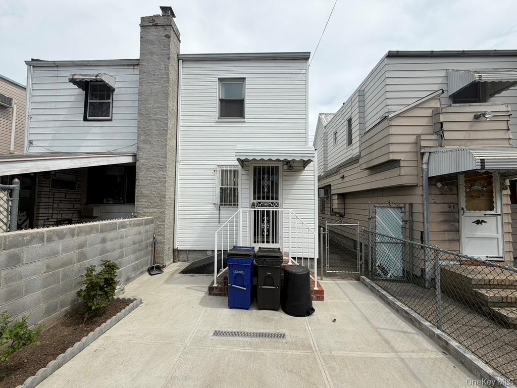 1762 E 37th Street